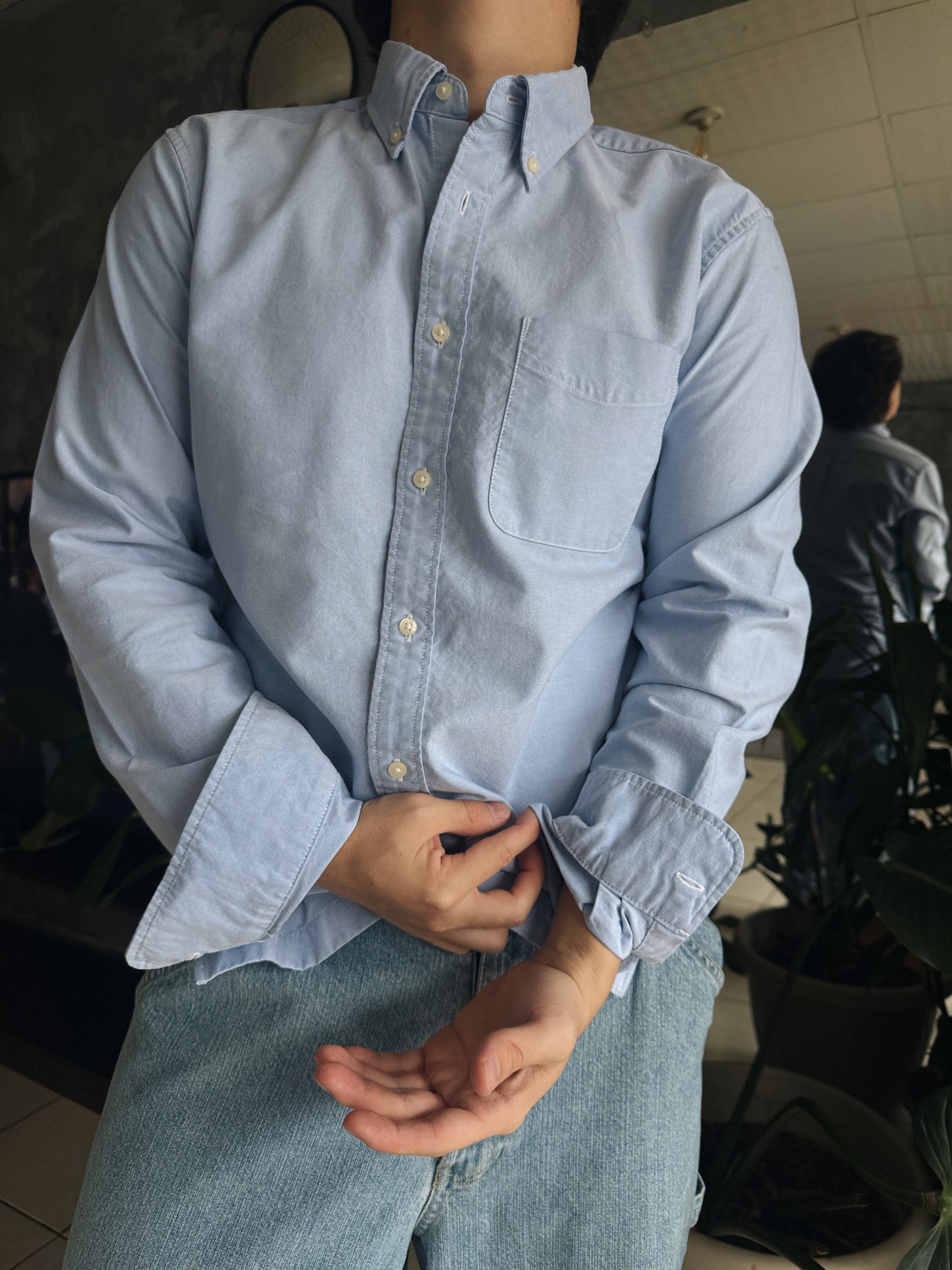 (M) UNIQLO SKY BLUE SHIRT