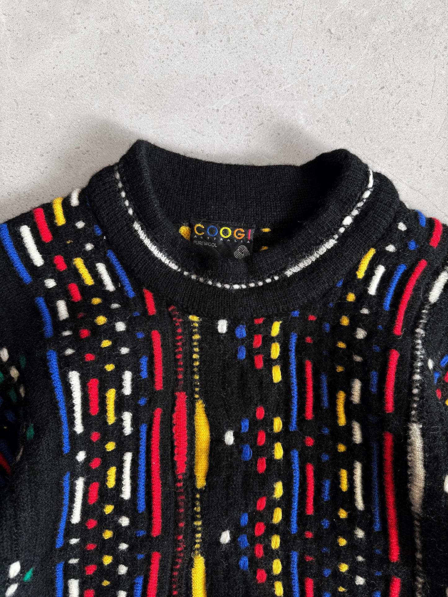 (M) 1990’S VINTAGE COOGI SWEATER