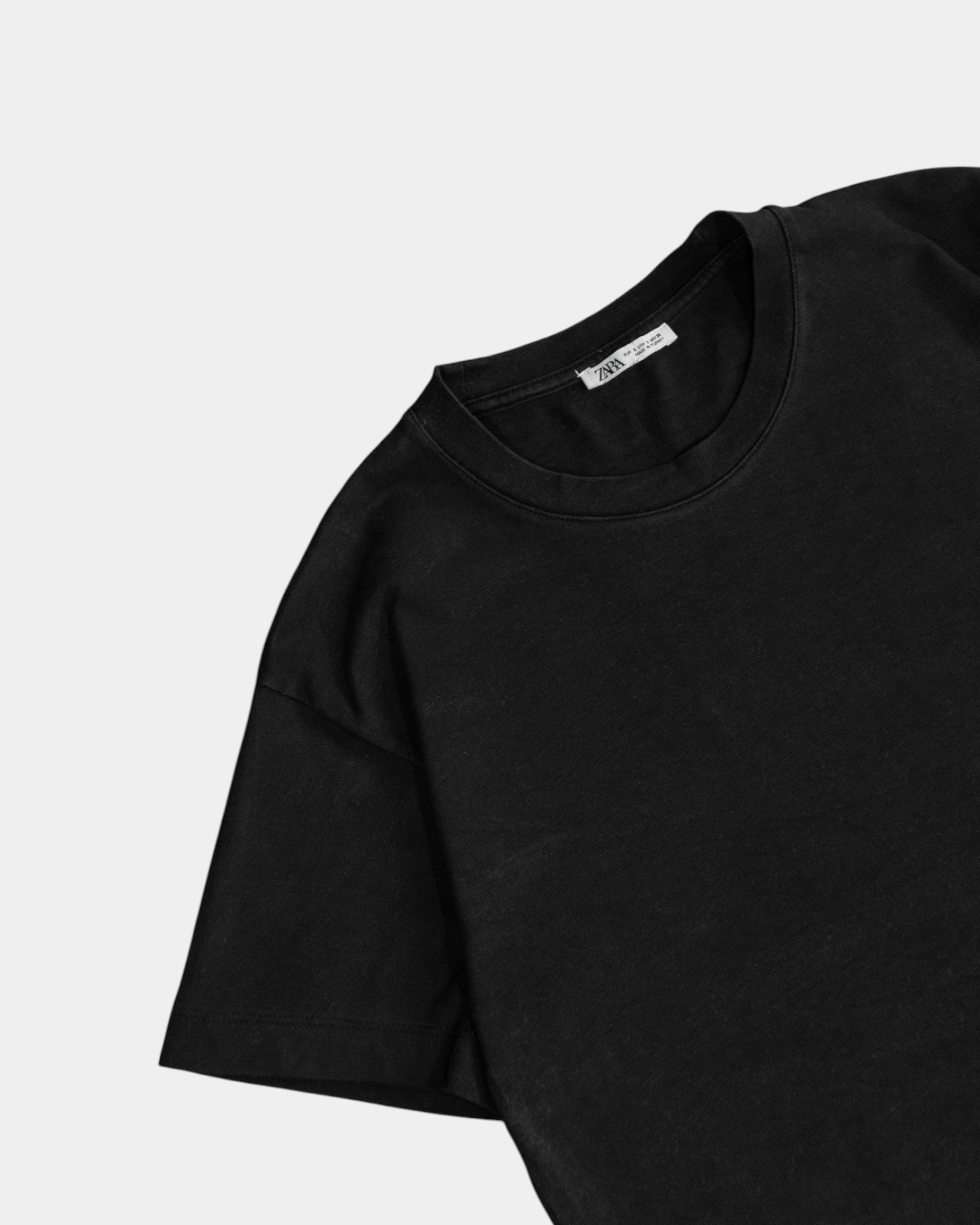 (S) BLANK BLACK TEE