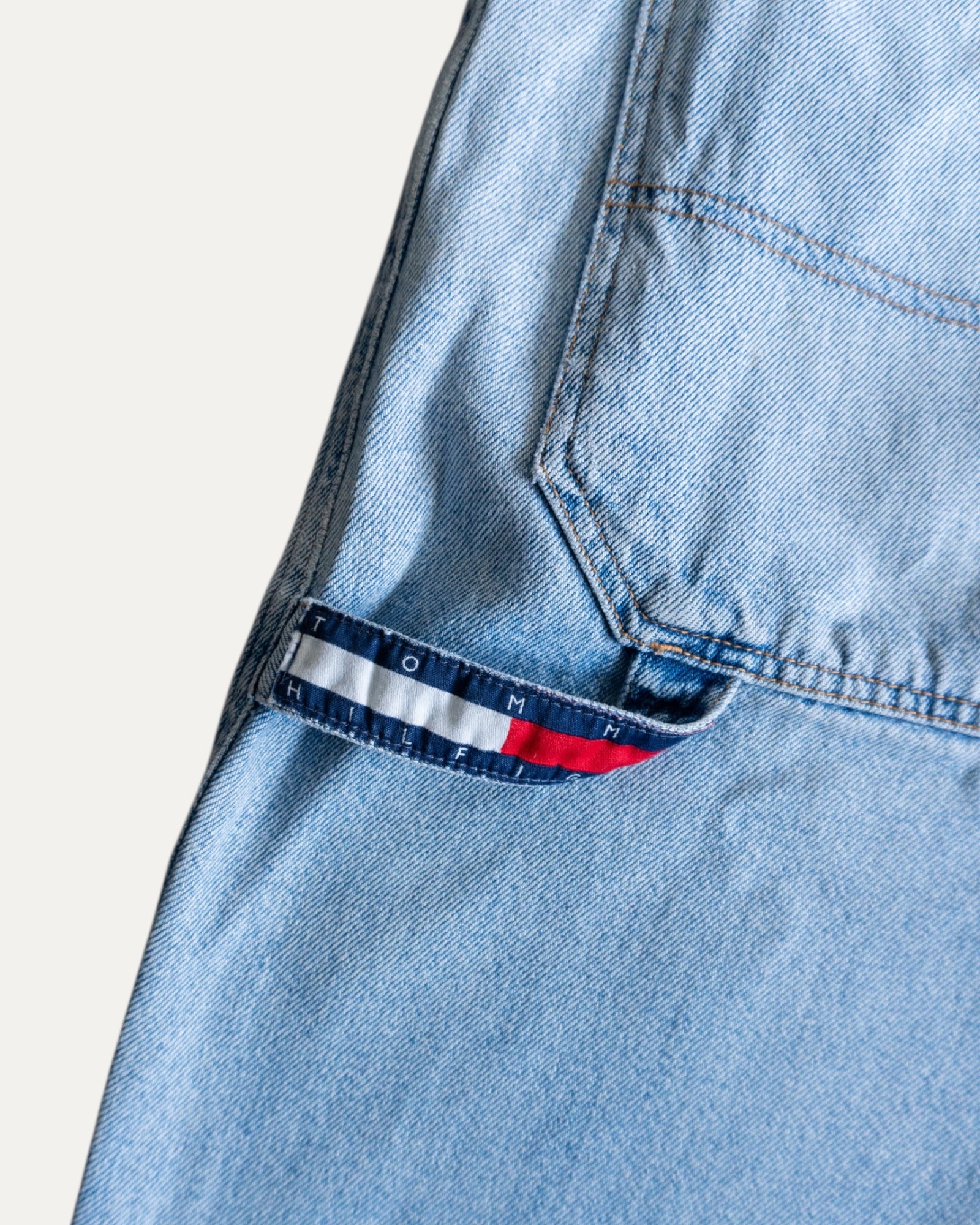 VINTAGE TOMMY JEANS CARPENTER JORTS - 34