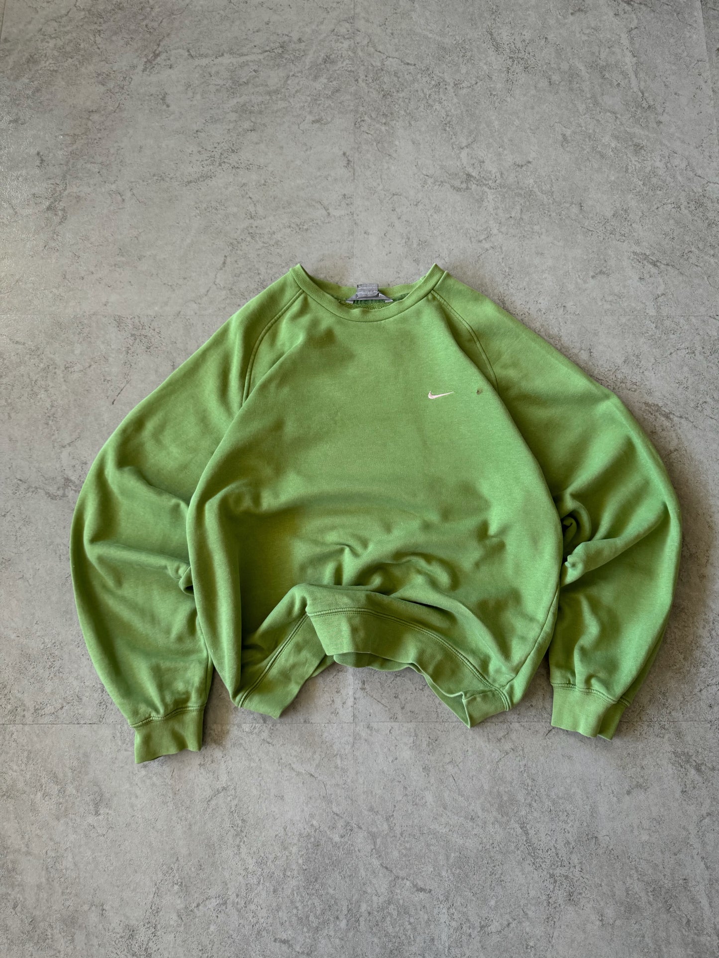 (L) 2000’s Vintage Nike Green Crewneck