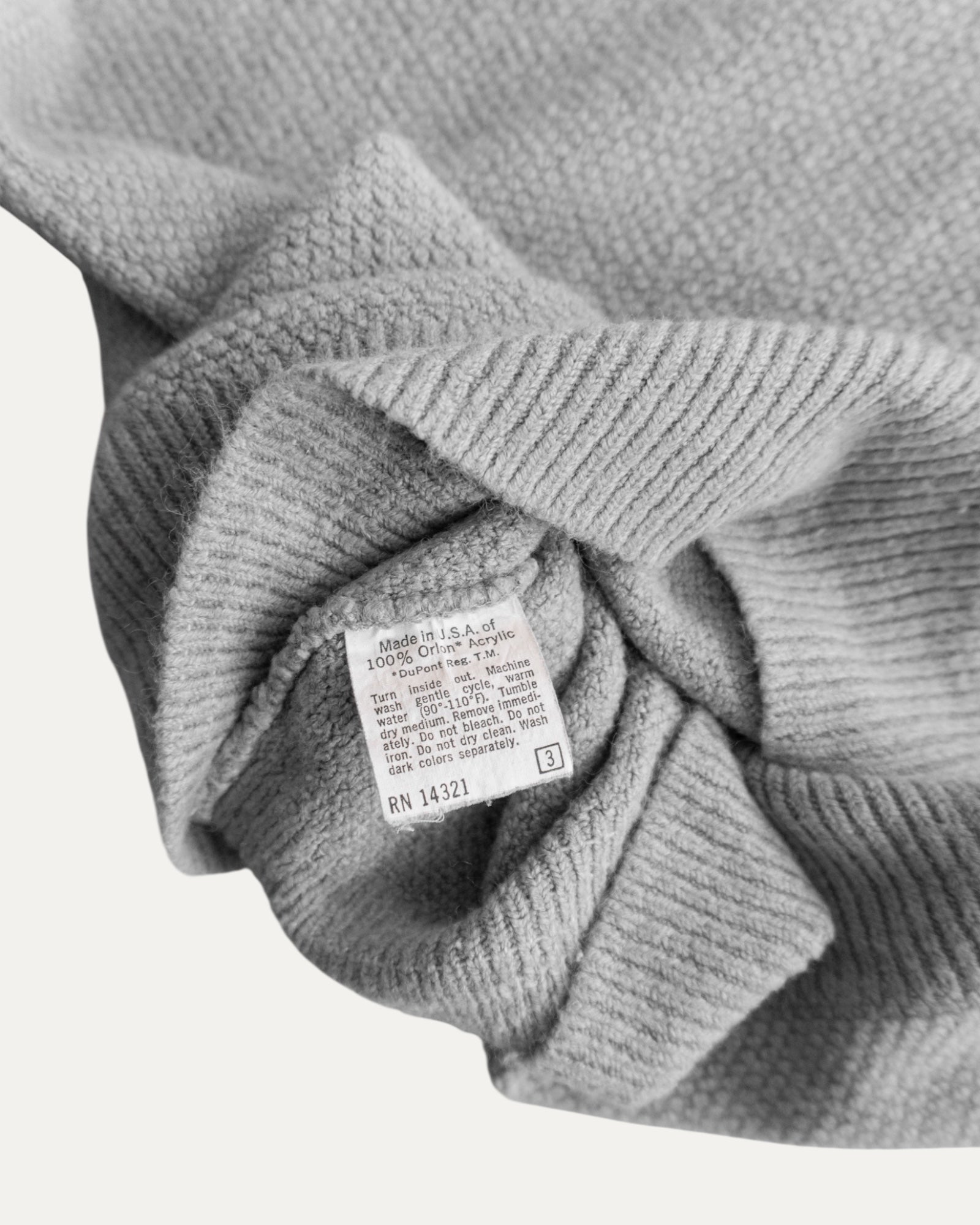 (L) 1990’S VINTAGE CHRISTIAN DIOR SWEATER