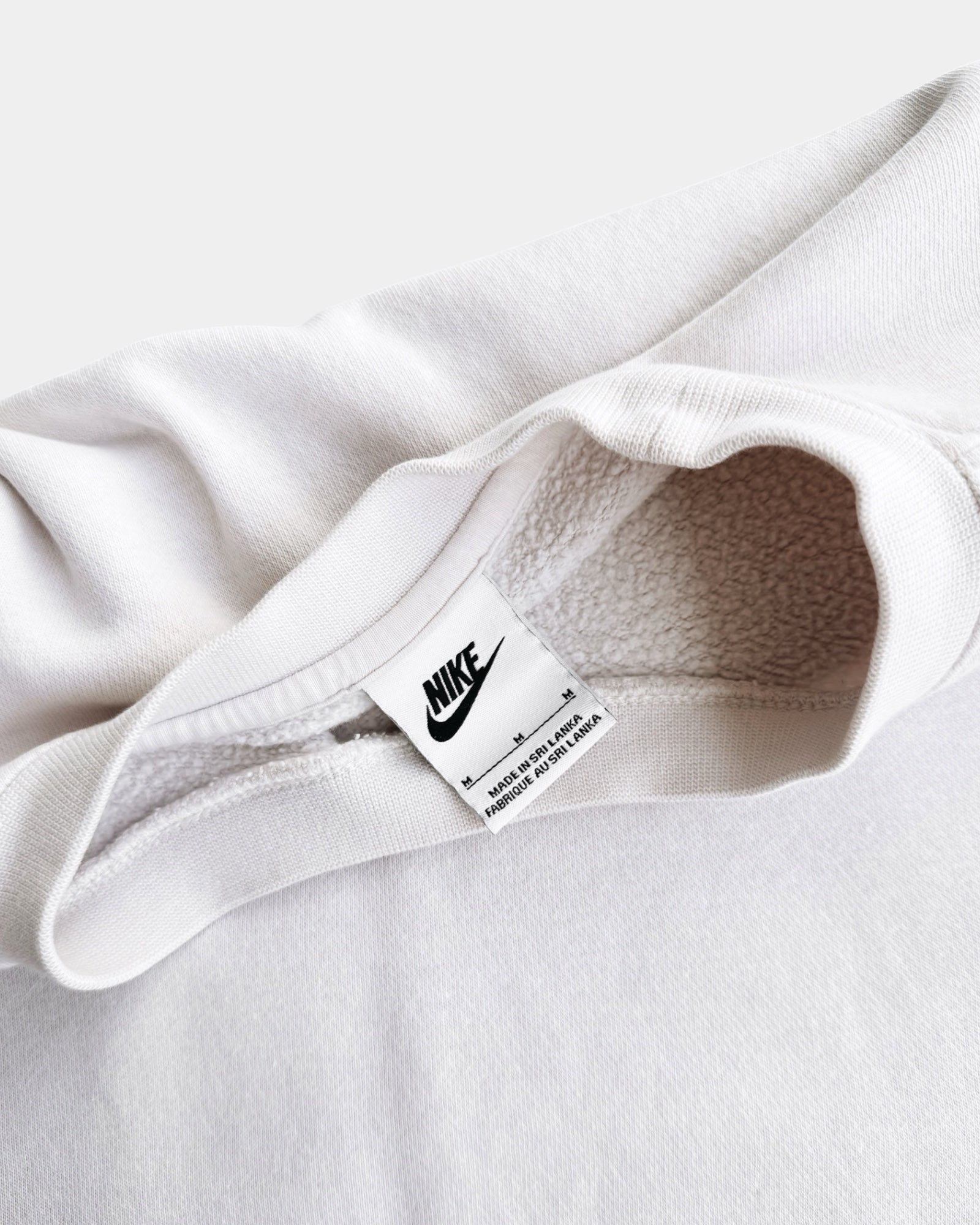 (M) NIKE CREWNECK