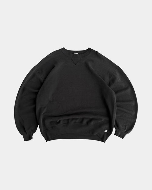 (BOXY L) 90’S VINTAGE RUSSELL BLACK CREWNECK
