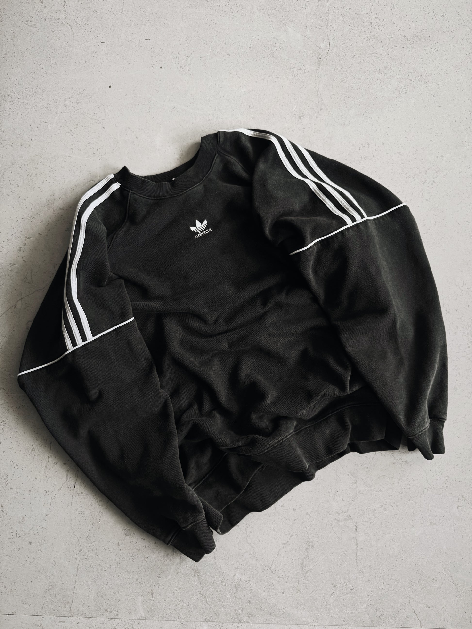 (BOXY L) ADIDAS CENTER BOXY CREWNECK