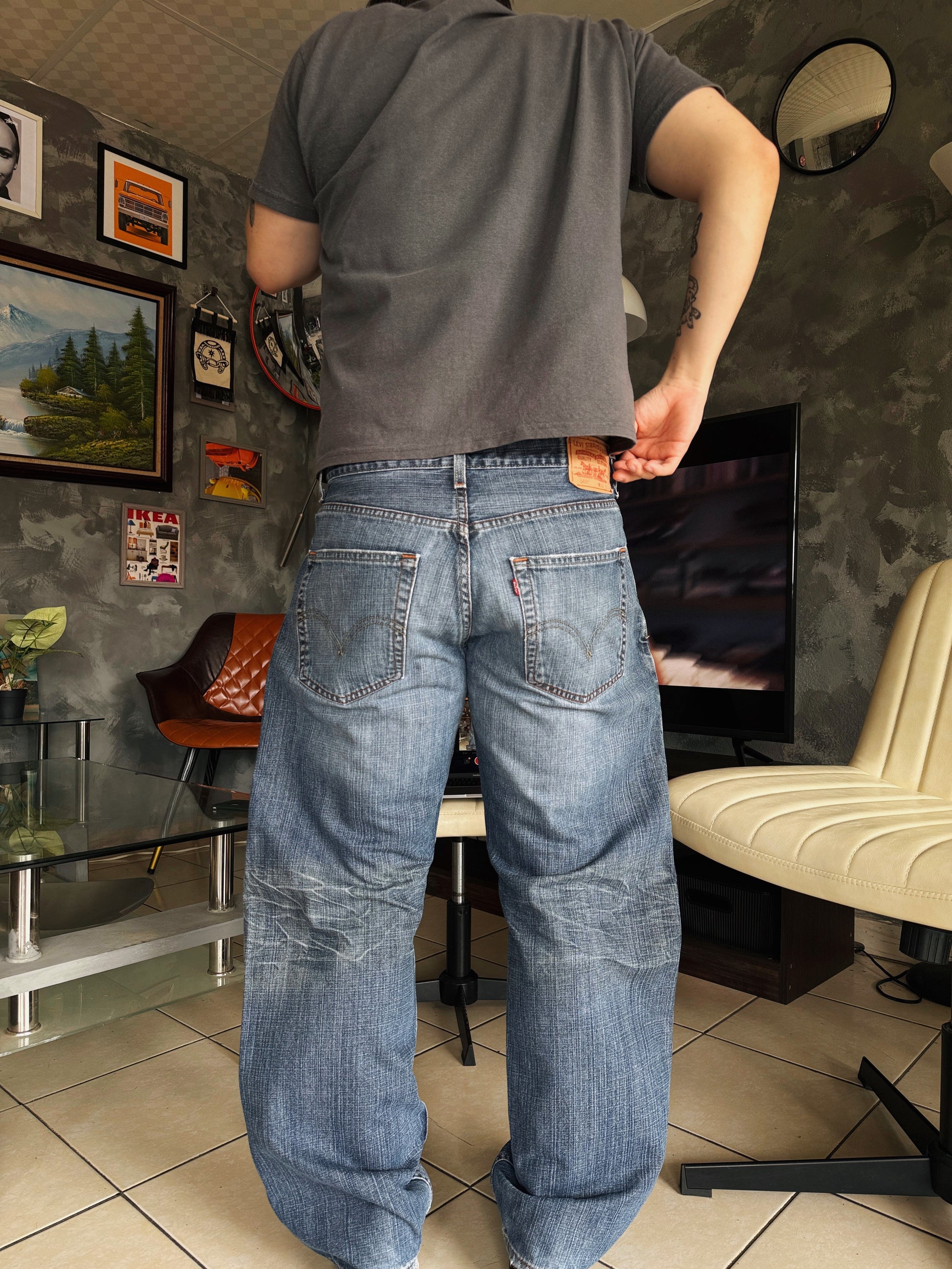 VINTAGE LEVI’S 569 DENIM COWBOY BAGGY PANTS - 32x30