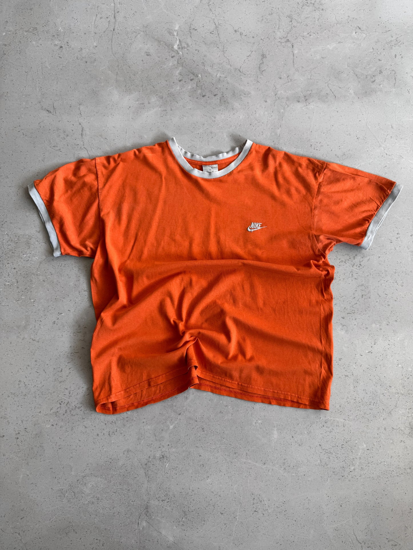 (L-XL) 2000’S VINTAGE NIKE ORANGE TEE