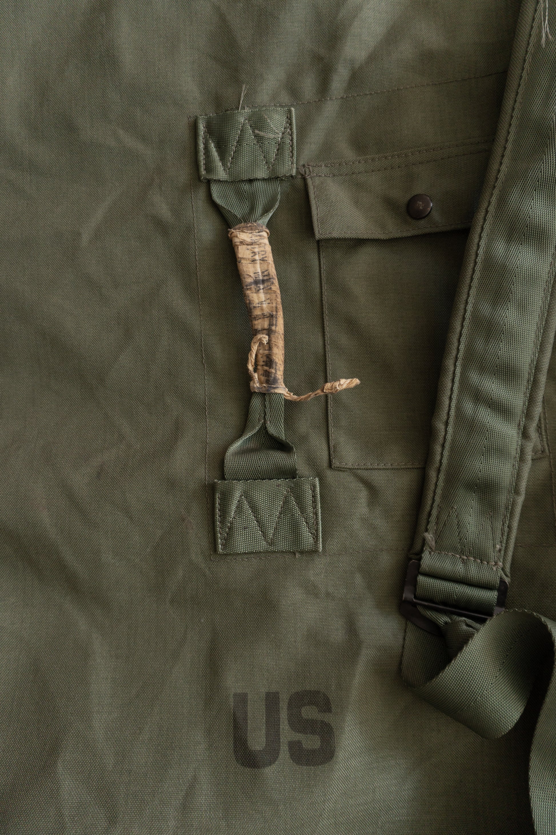 VINTAGE MILITAR BAG