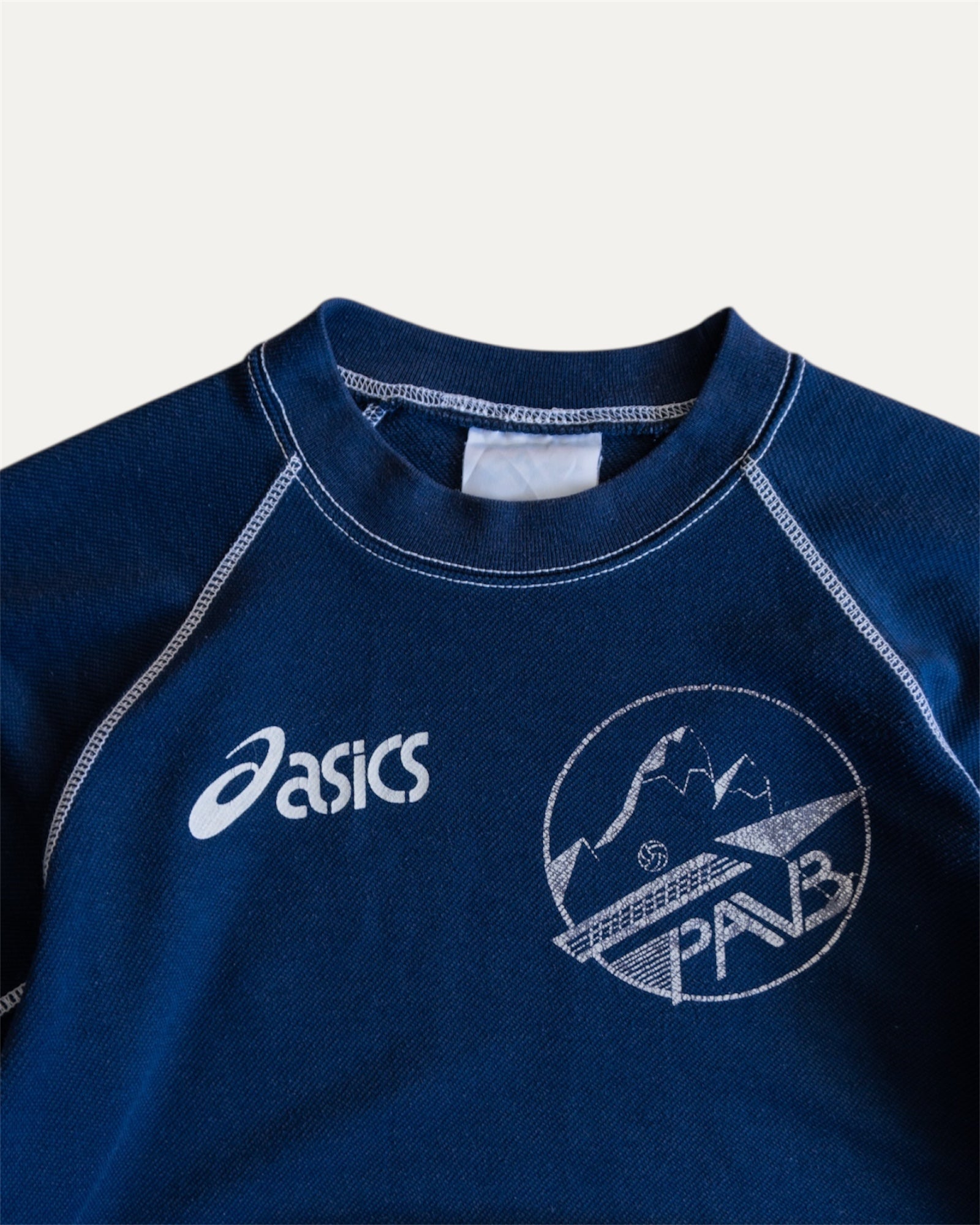 (BOXY M) 90’S VINTAGE ASICS CREWNECK