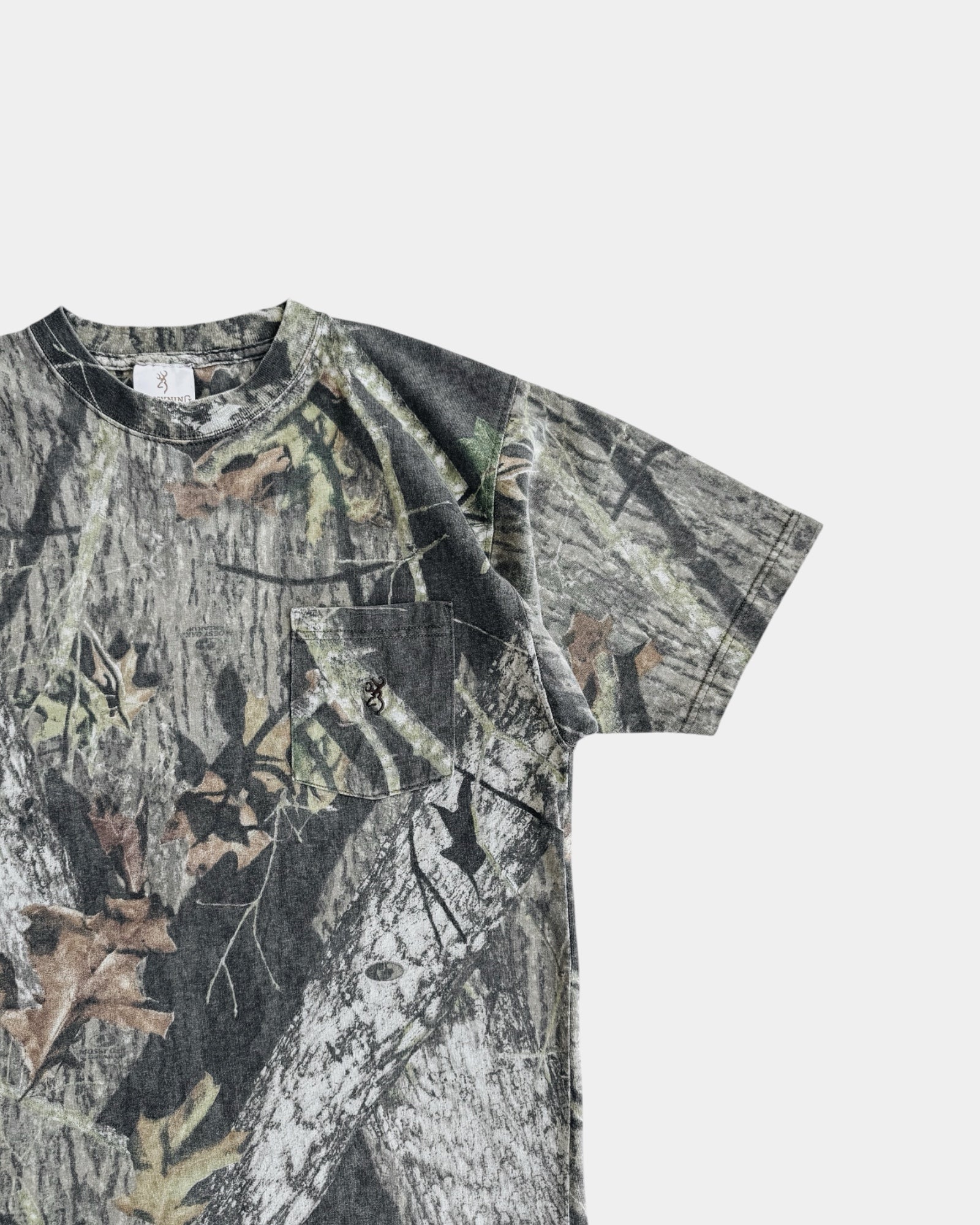 (S) VINTAGE REALTREE CAMO POCKET TEE
