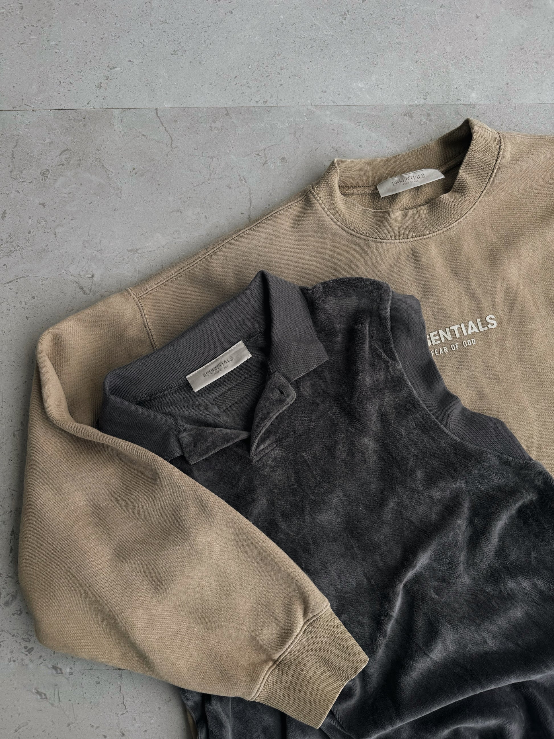 (BOXY L) ESSENTIALS FEAR OF GOD CREWNECK