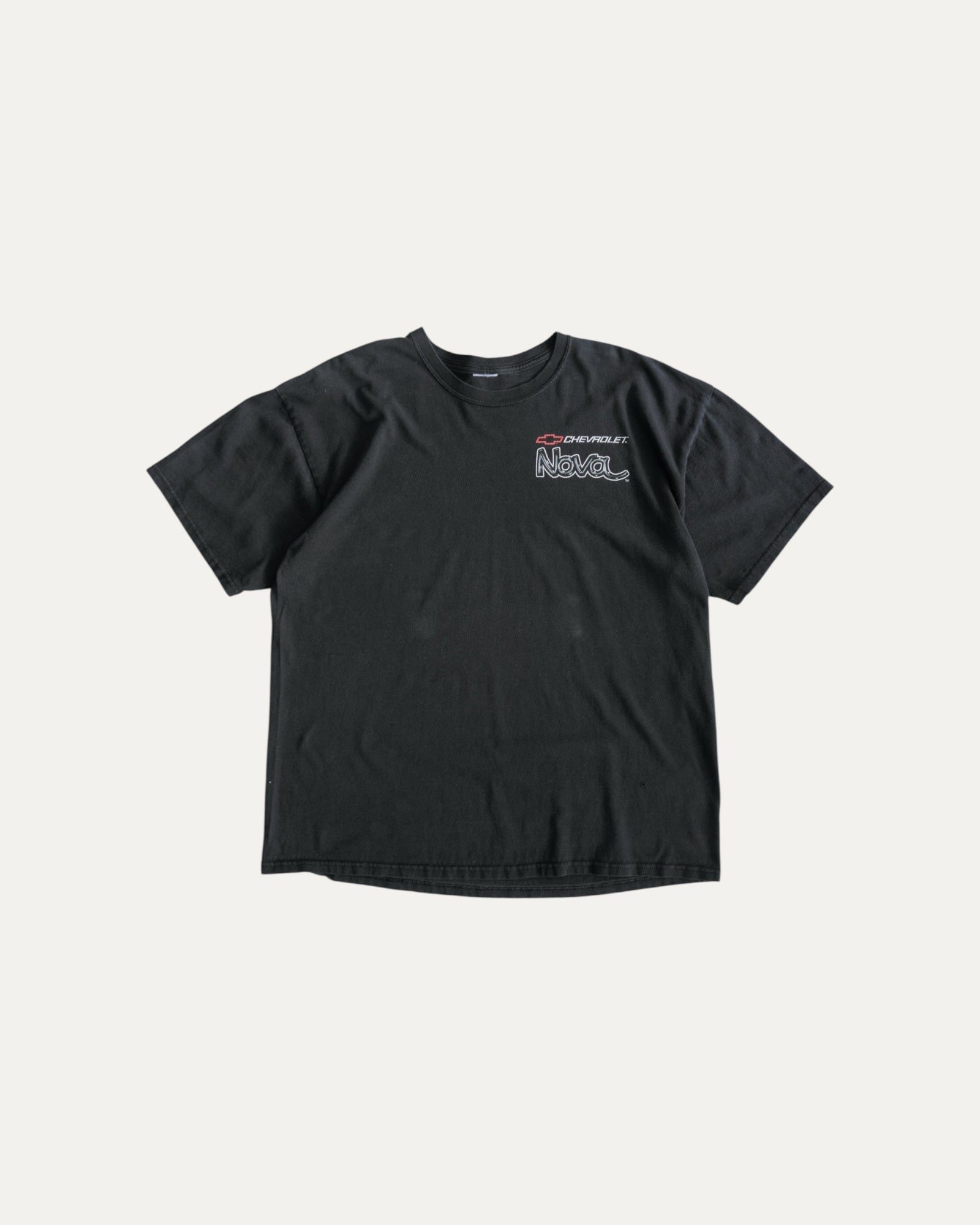 (L/XL) VINTAGE CHEVY CHEVROLET NOVA FLAMES CAR TEE