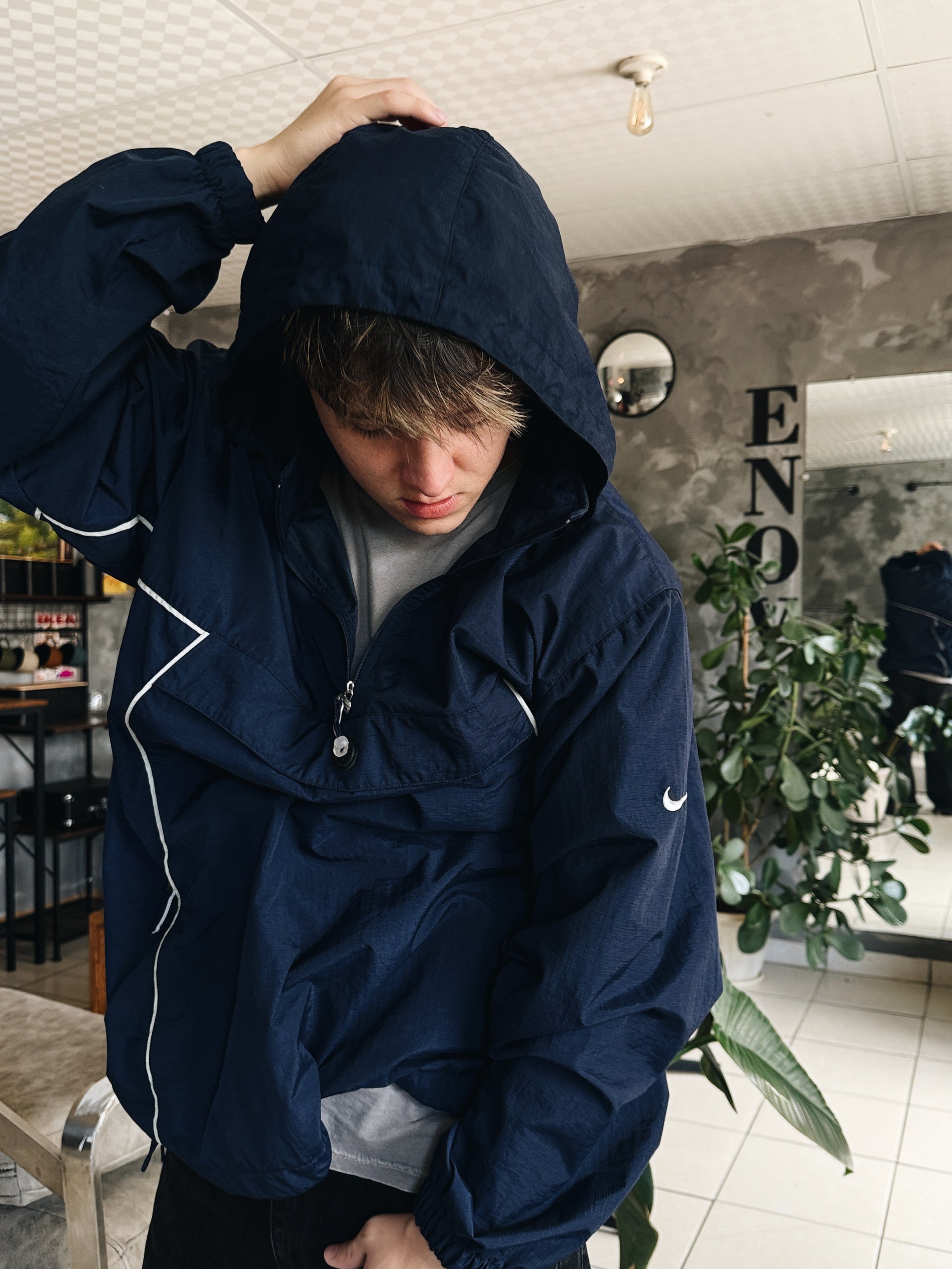 (L) 2000’S VINTAGE NIKE JACKET