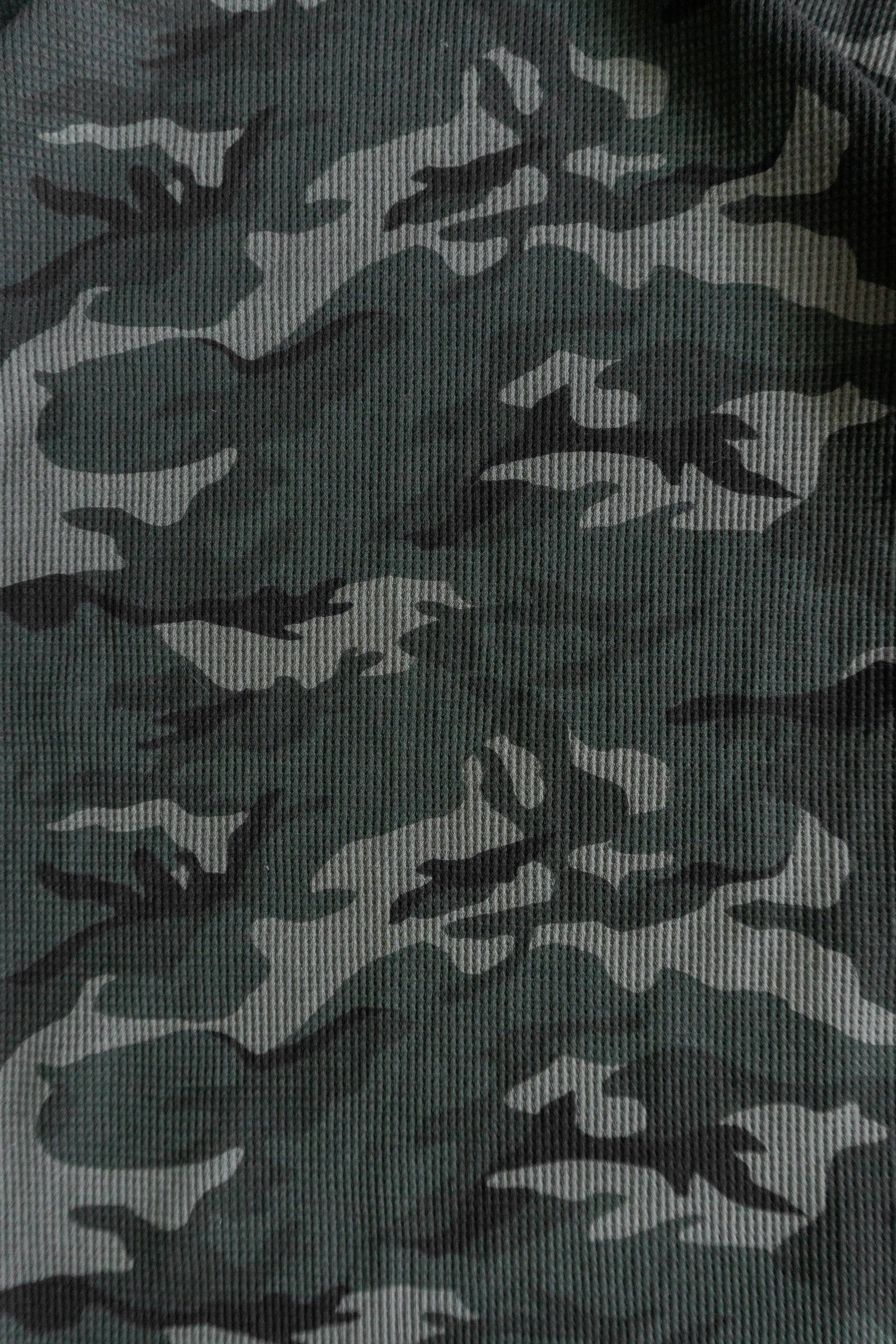 (S) CAMO THERMAL LONG SLEEVE