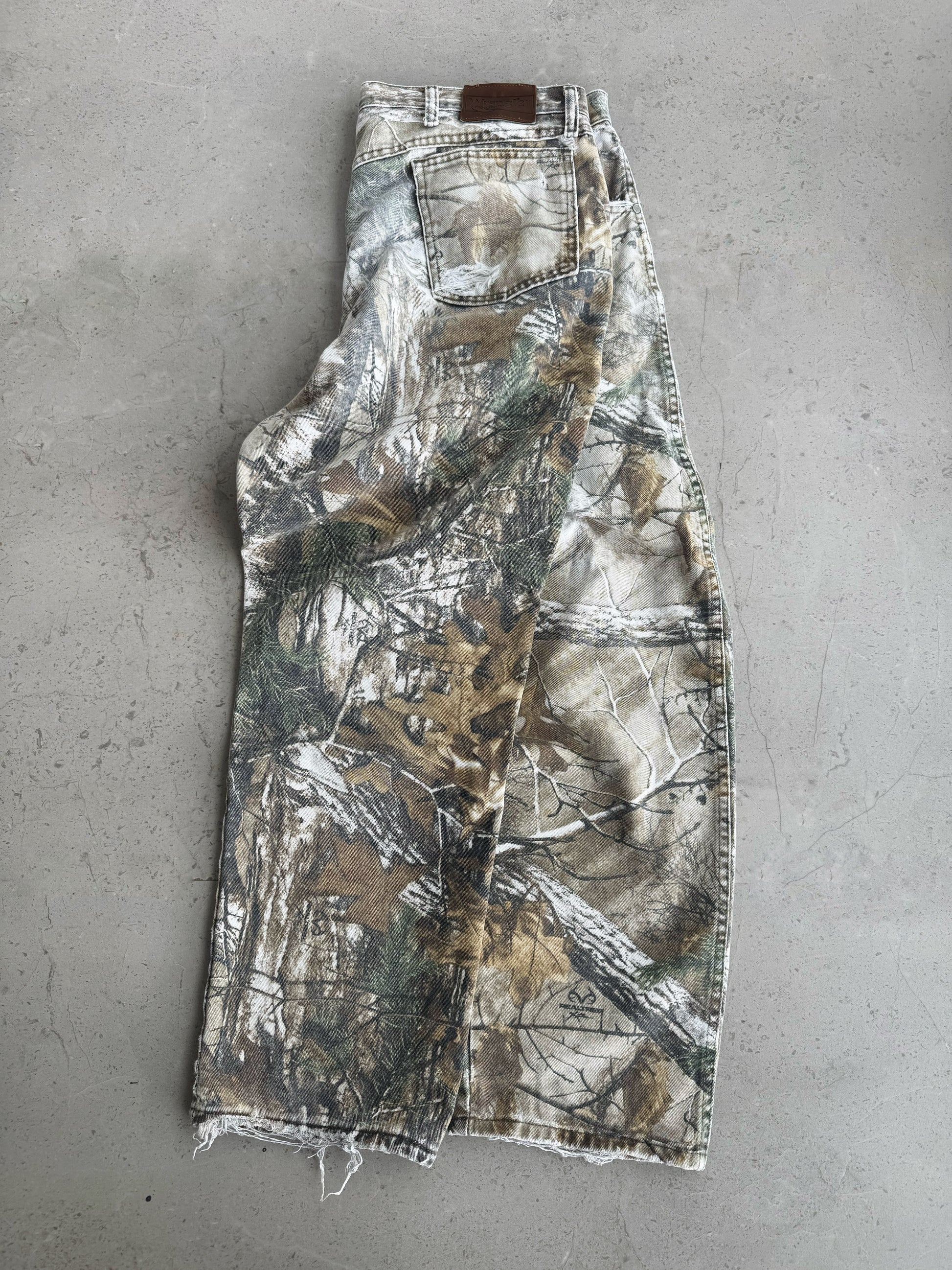 VINTAGE WRANGLER X REALTREE CAMO PANTS - 36x32