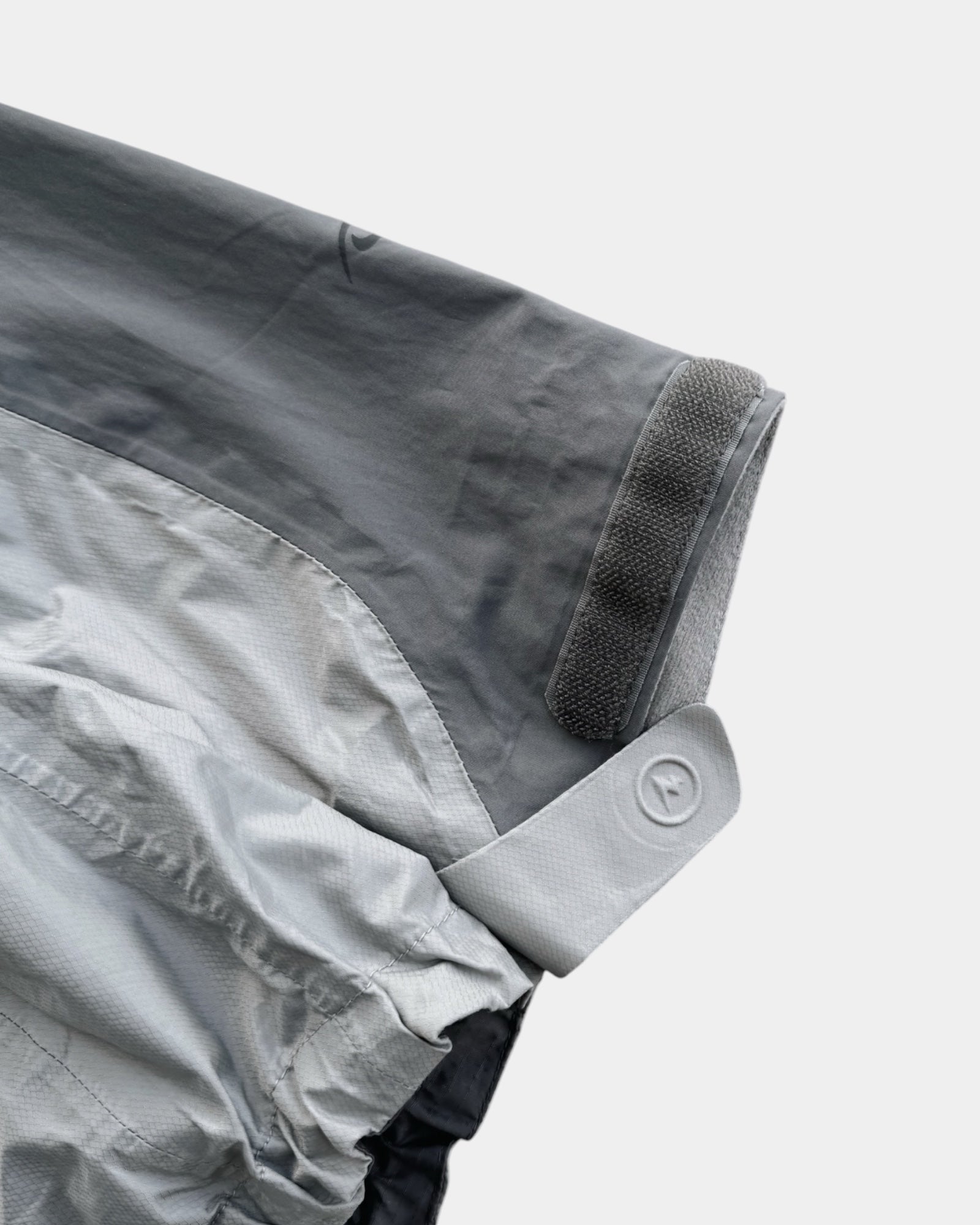 (L) MARMOT WINDBREAKER JACKET