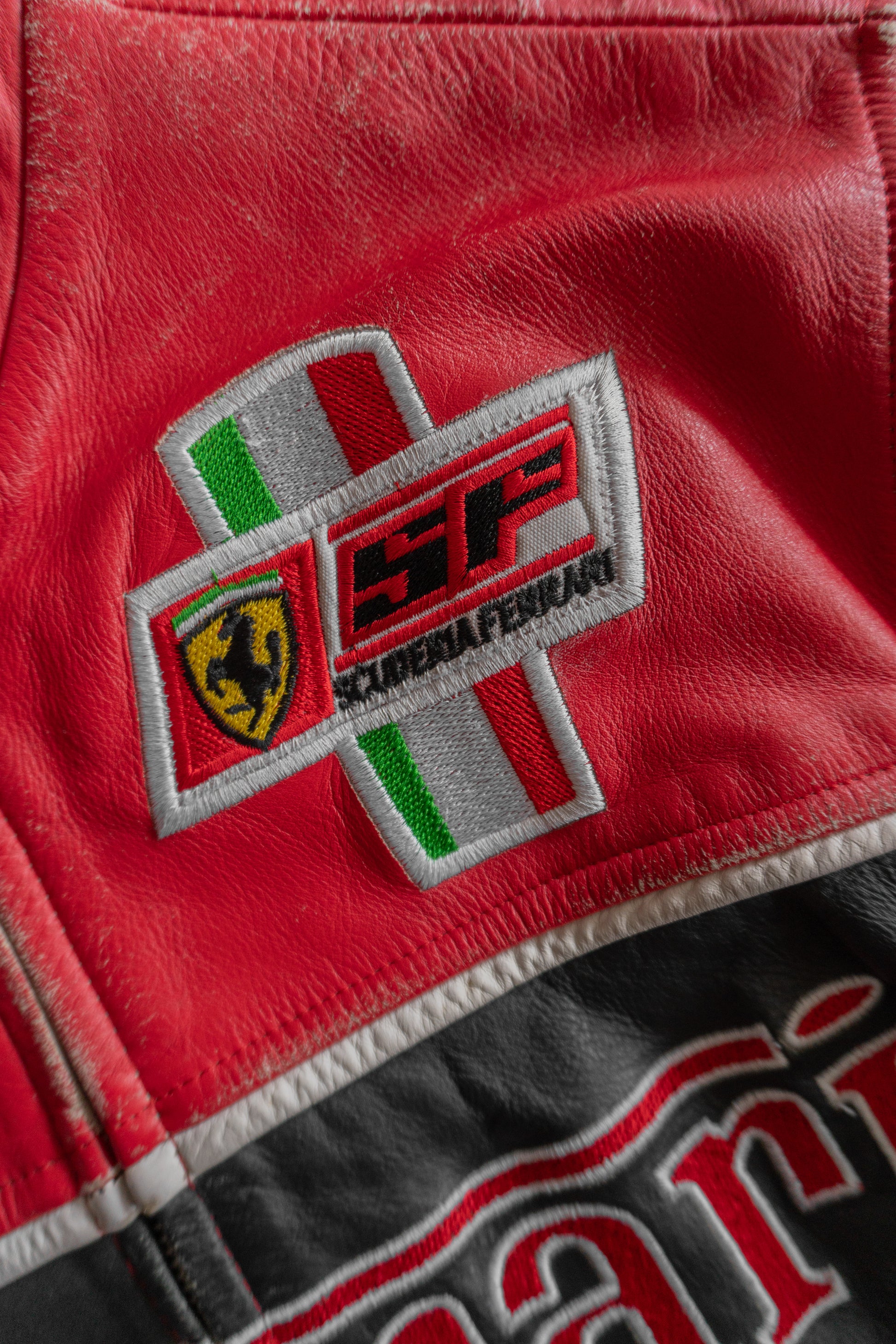 (M) 1990’S VINTAGE FERRARI RACING LEATHER JACKET