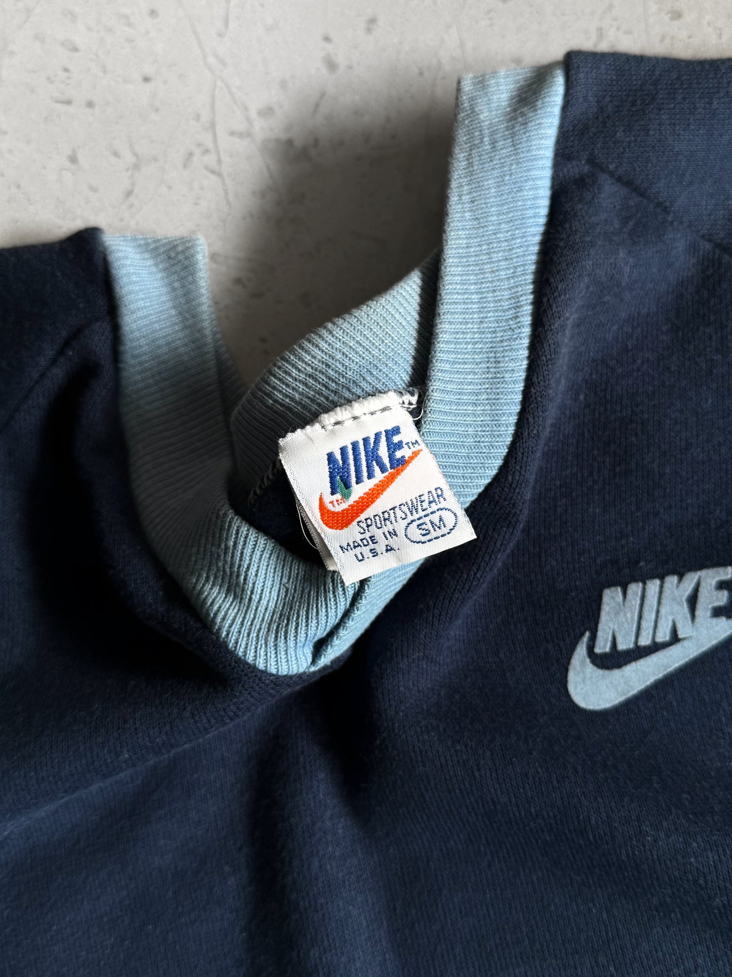 (Boxy S) 80’s Vintage Nike Crewneck