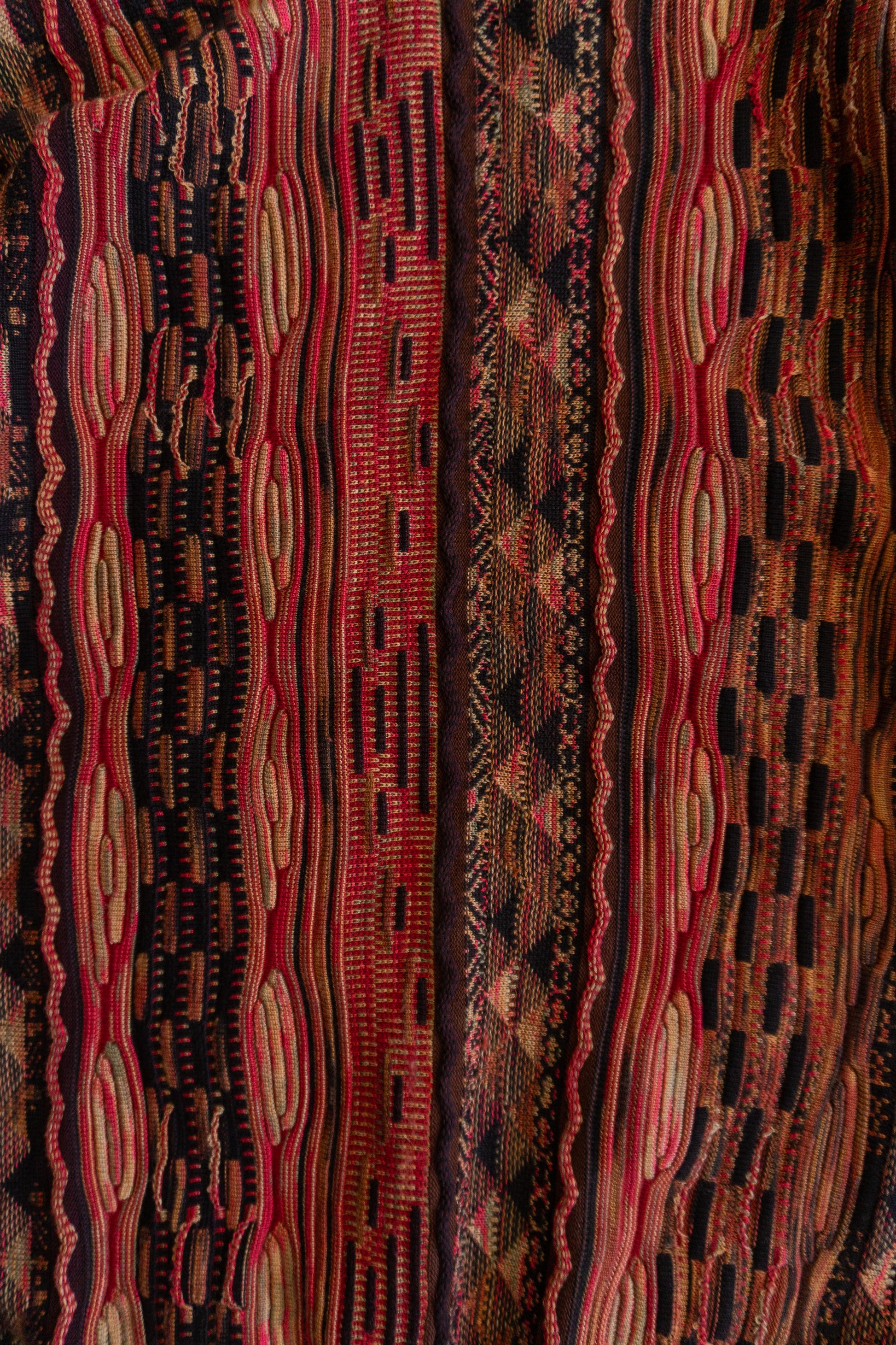 (L) VINTAGE NORM THOMPSON TYPE COOGI SWEATER