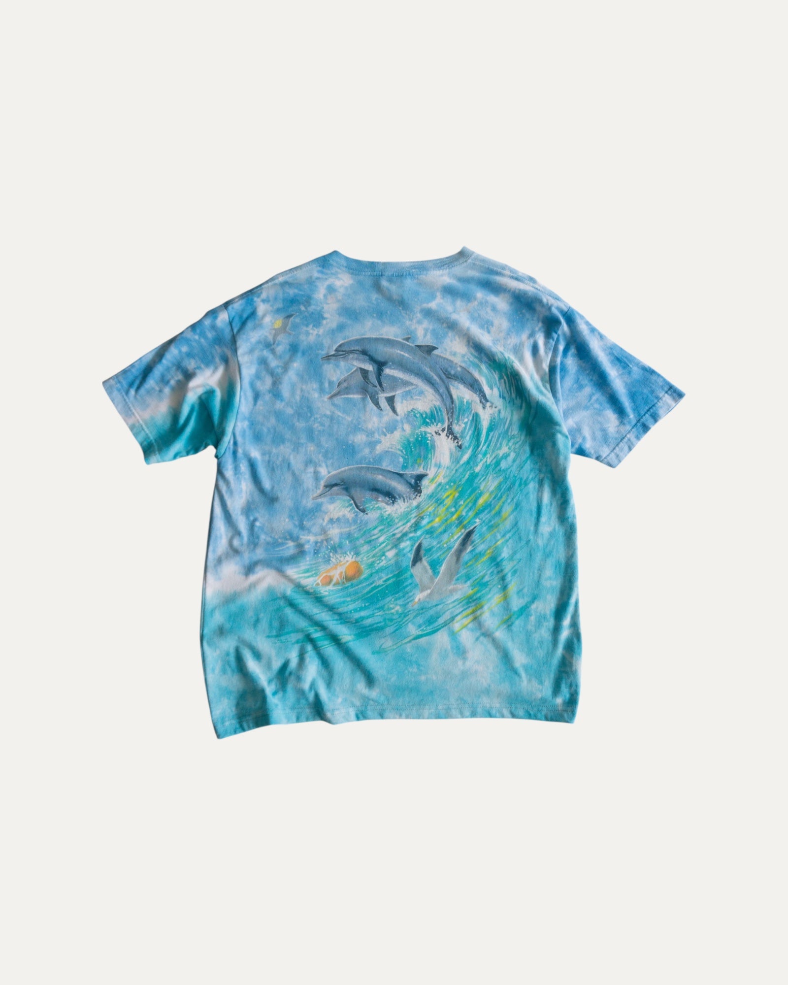 (XL) VINTAGE LIQUID BLUE DOLPHIN AOP OCEAN TEE