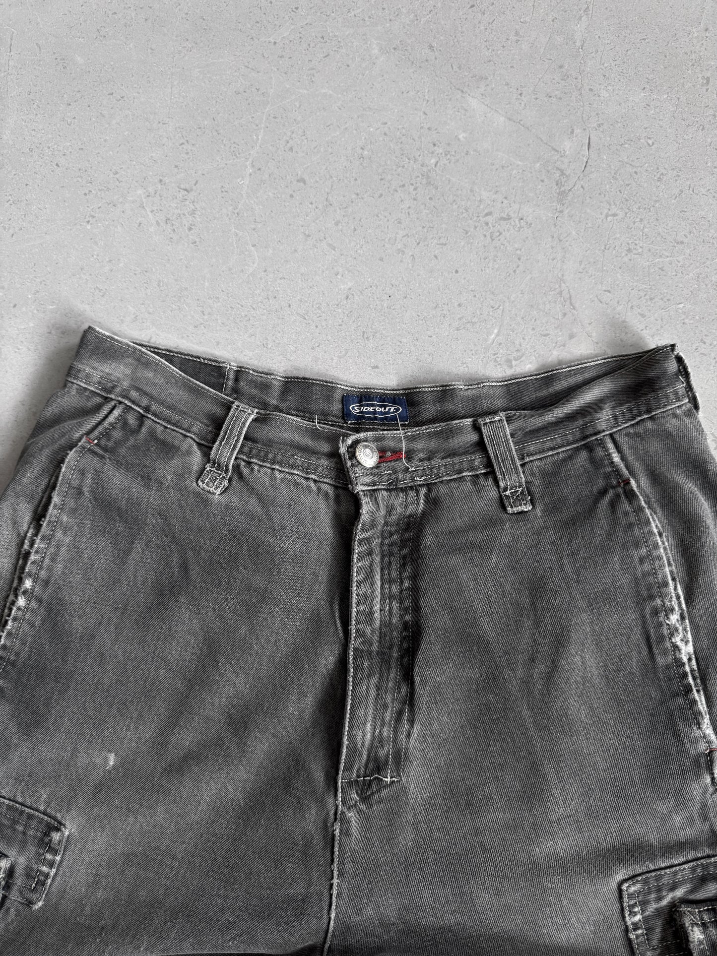 VINTAGE SIDEOUT AMAZING FADED CARGO JORTS - 30