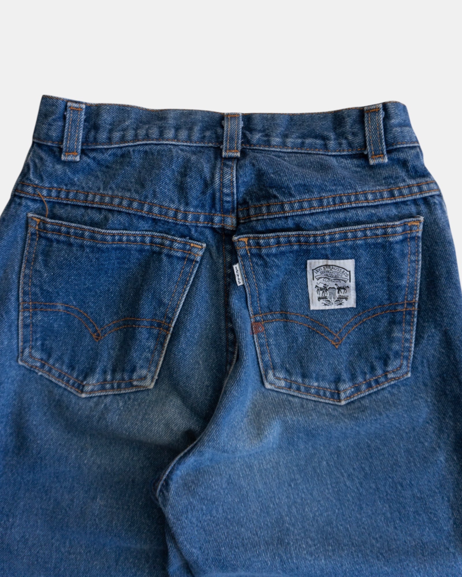 1980’S VINTAGE 939 LEVIS WOMEN’S WAIST JEANS - 28x28