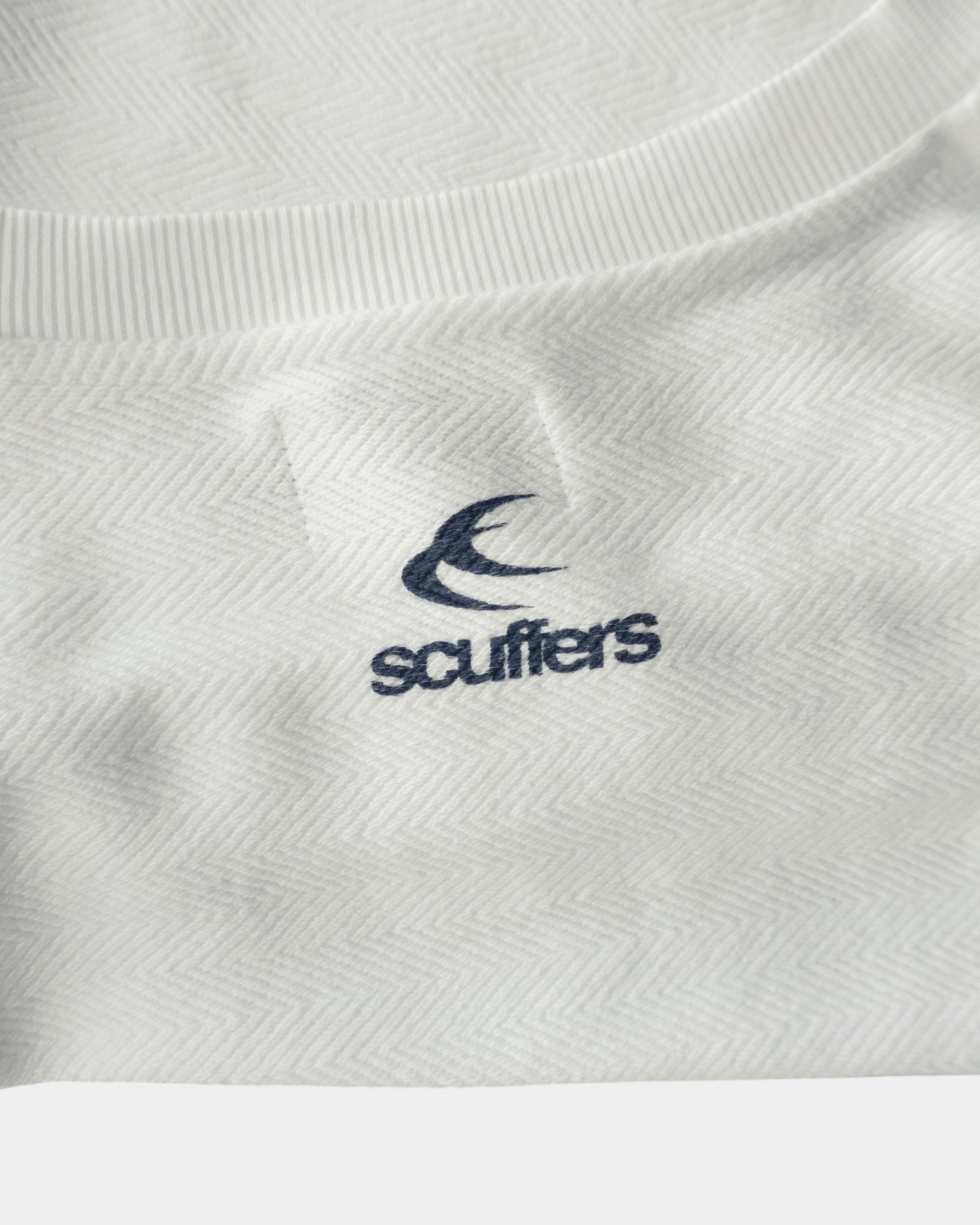(L) SCUFFERS TYPE YANKEES JERSEY