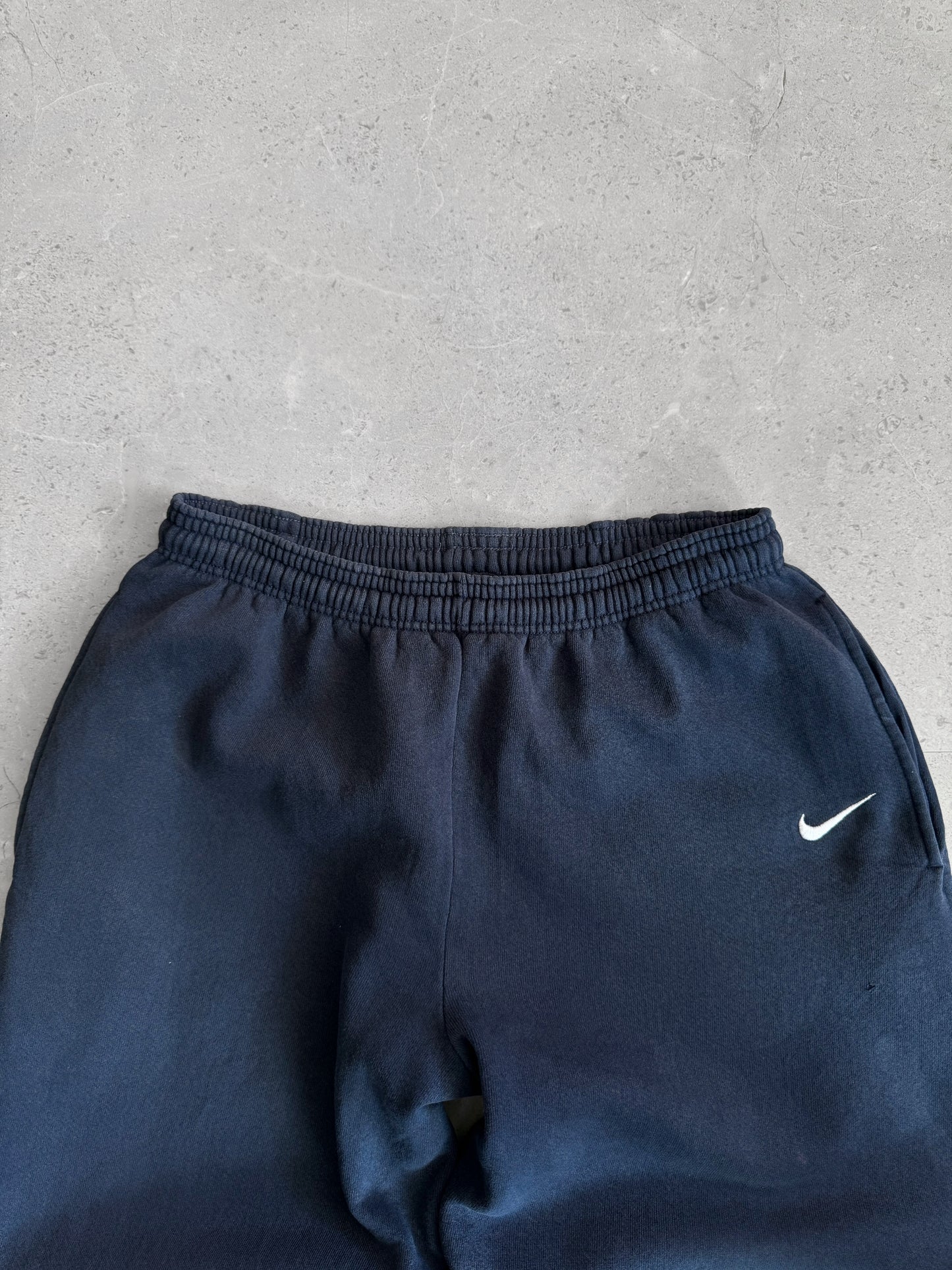 1990’S VINTAGE NIKE NAVY BUZO PANTS