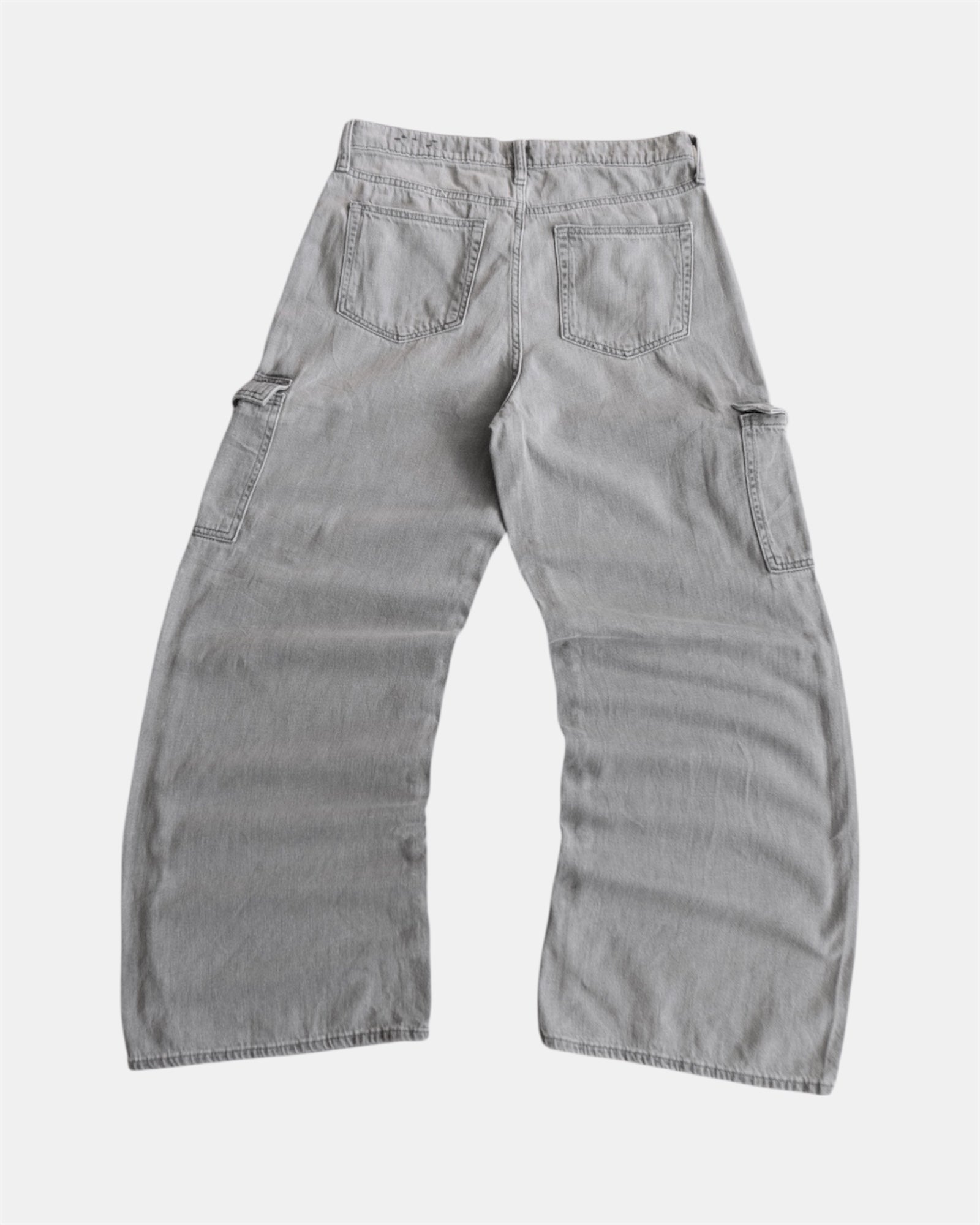 GAP GRAY FADED CARGO WIDE LEG PANTS - 32x32