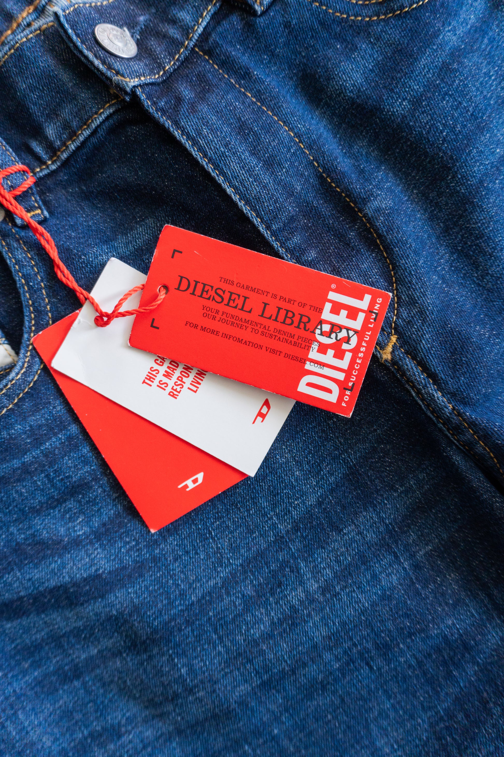 DIESEL NEW COWBOY DENIM PANTS (30x34)