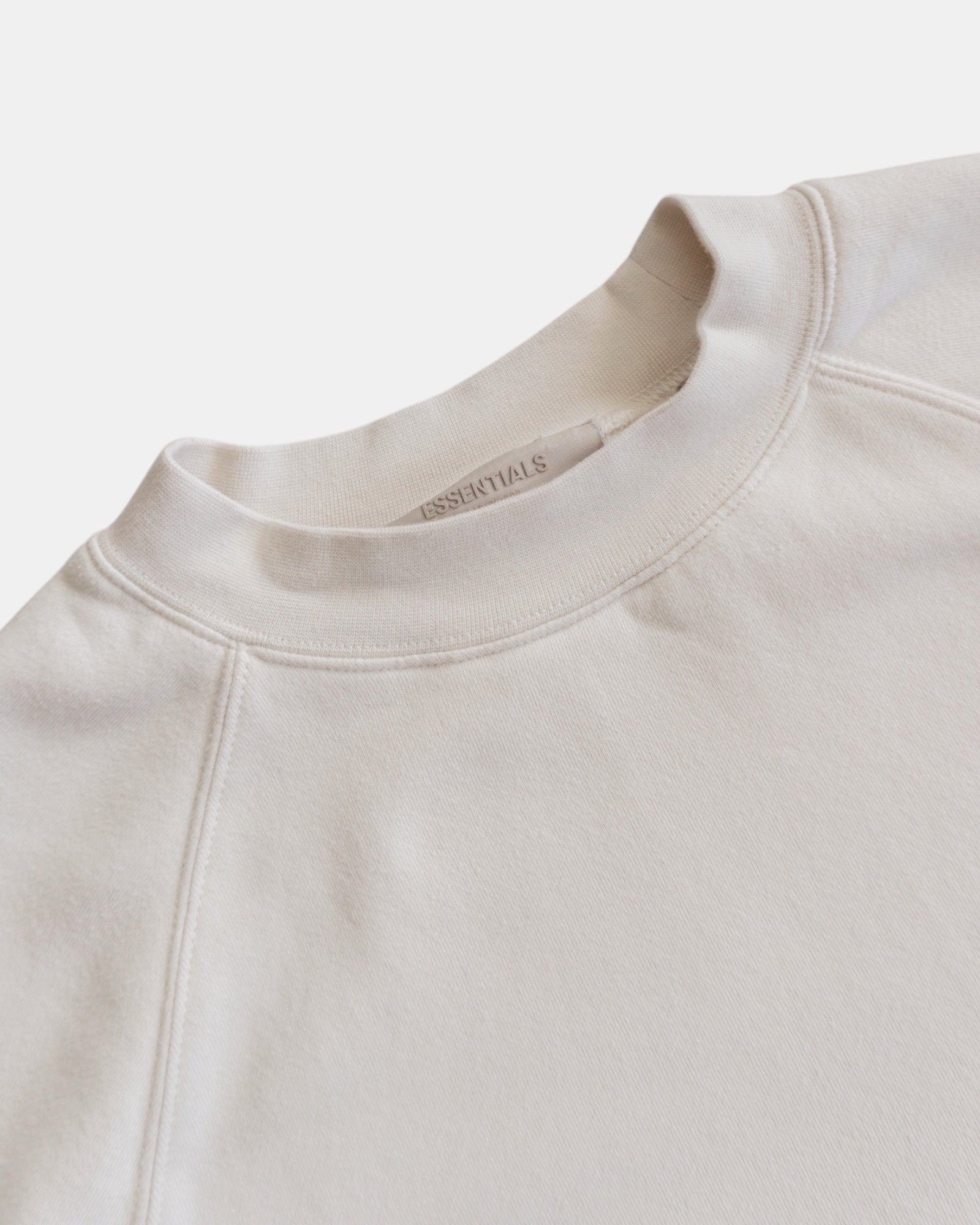 (BOXY M) ESSENTIALS CREWNECK