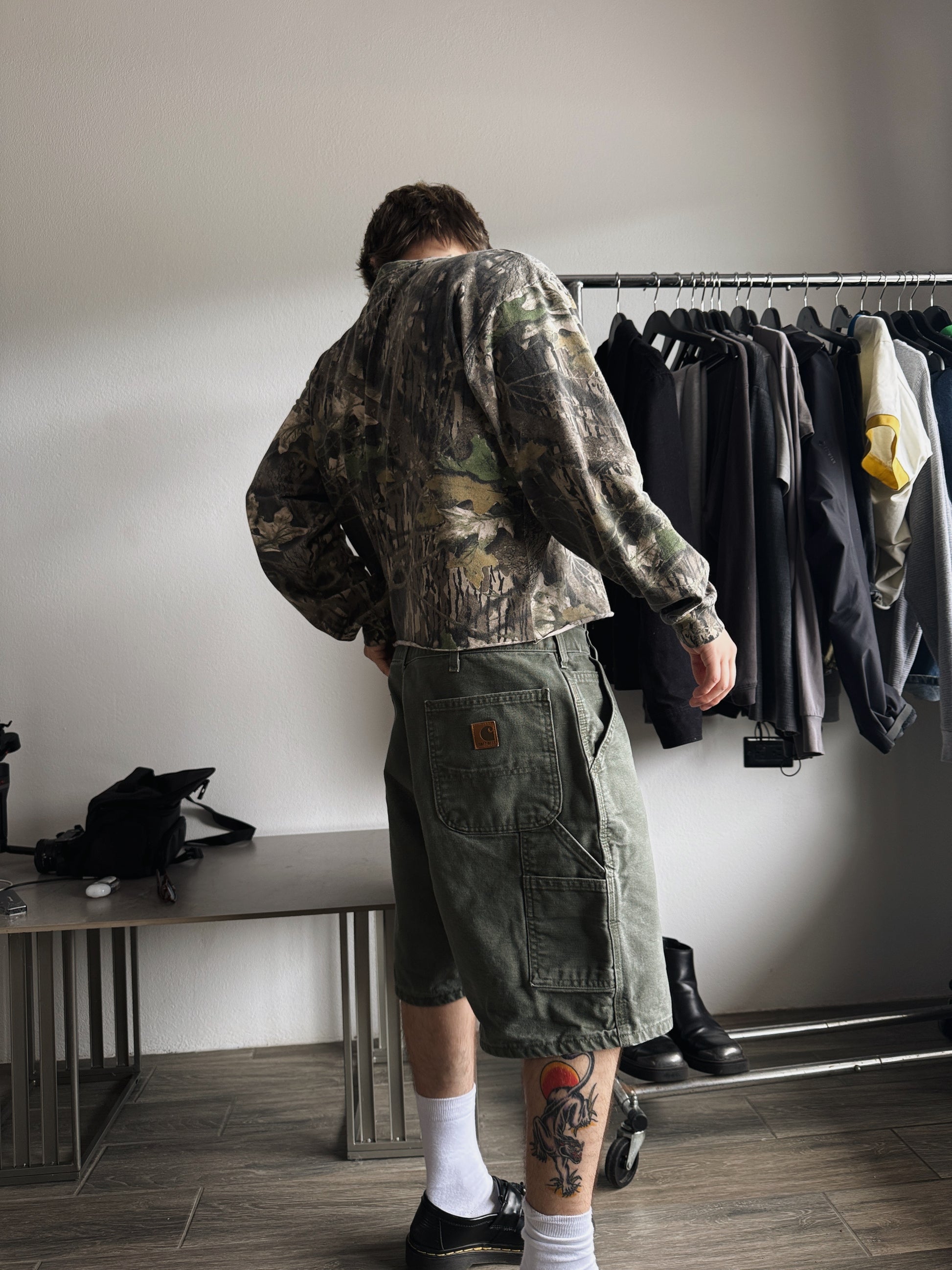 VINTAGE CARHARTT JORT - 36