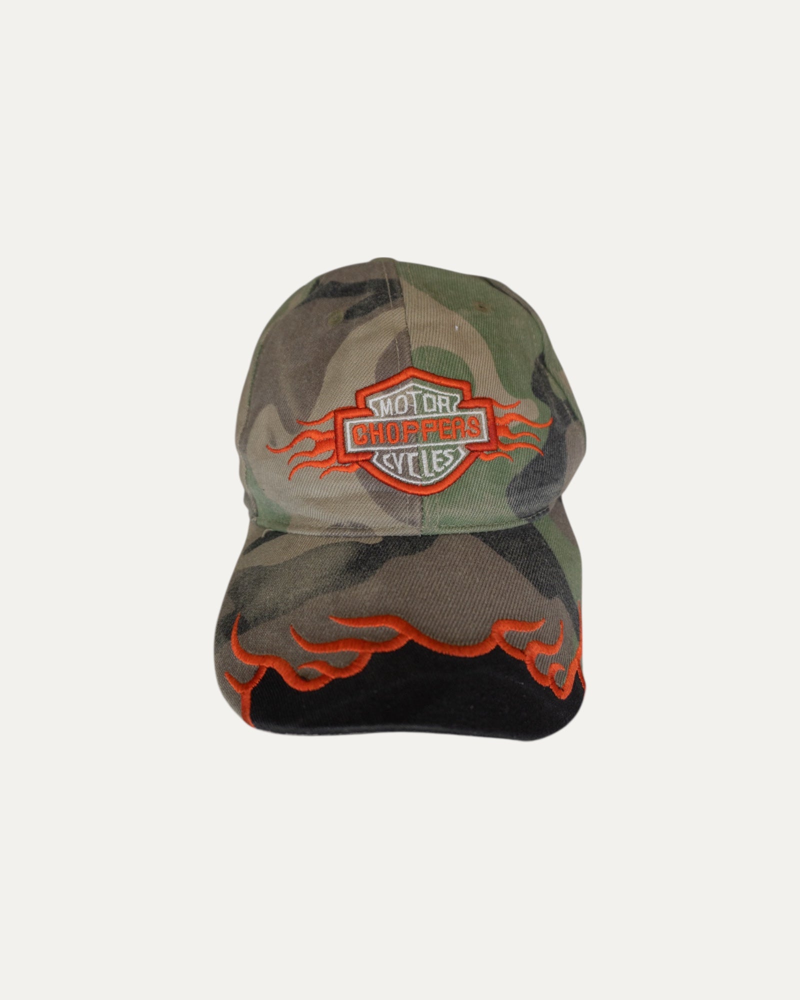 VINTAGE CHOPPERS X HARLEY FLAMES CAMO HAT