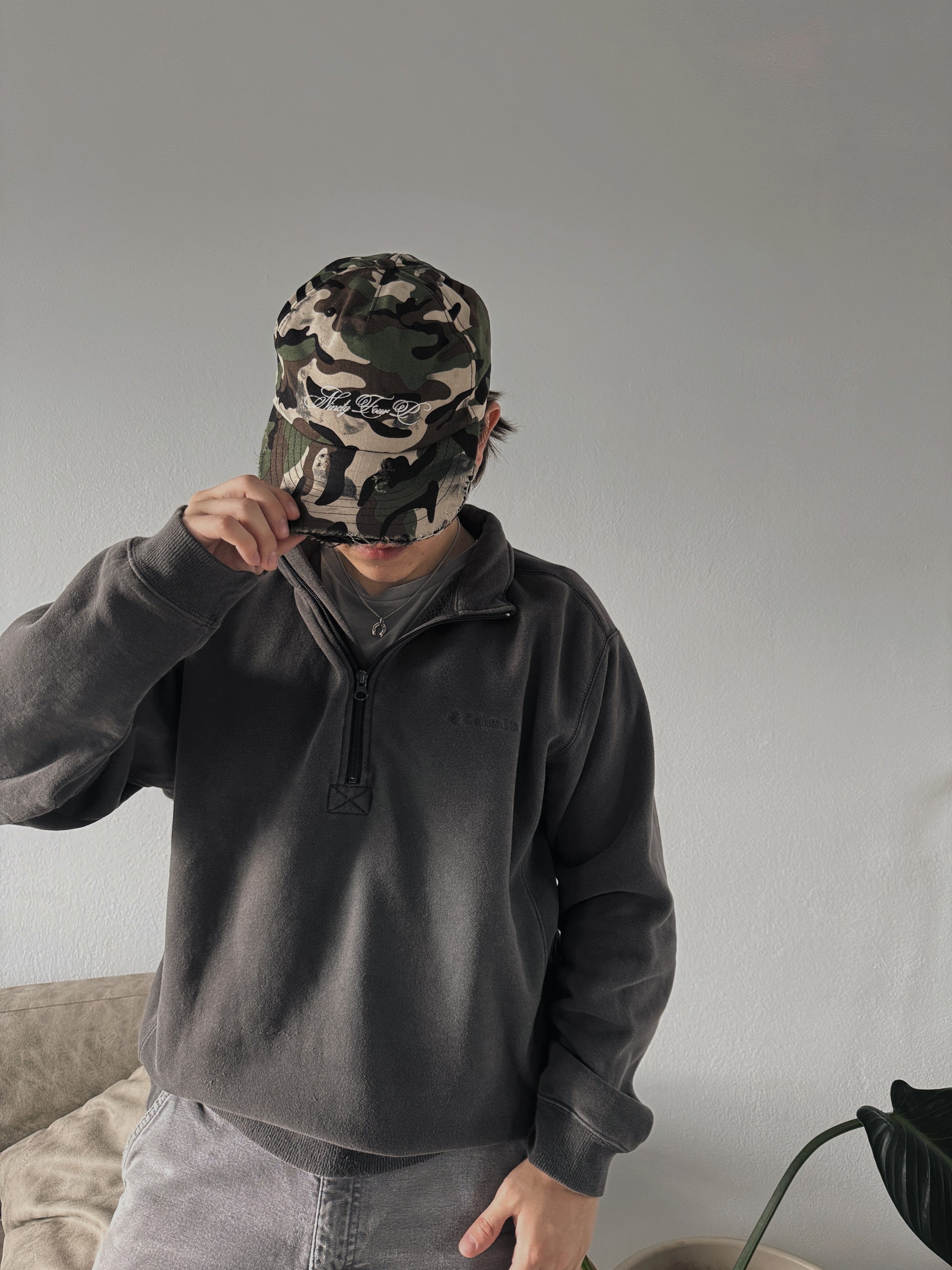 (L) COLUMBIA FADED SWEATER