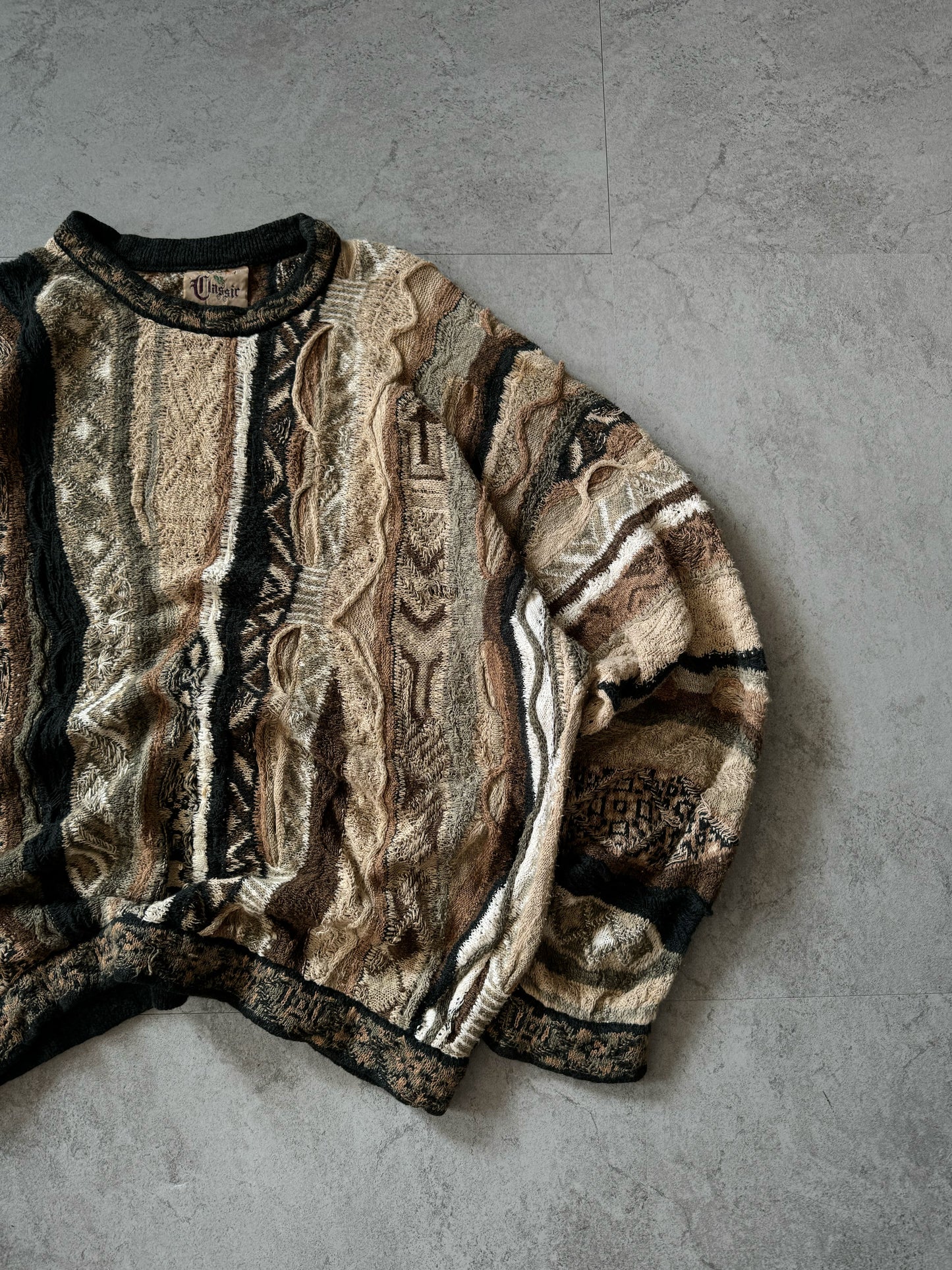 (L) 90’s Vintage Coogi Sweater