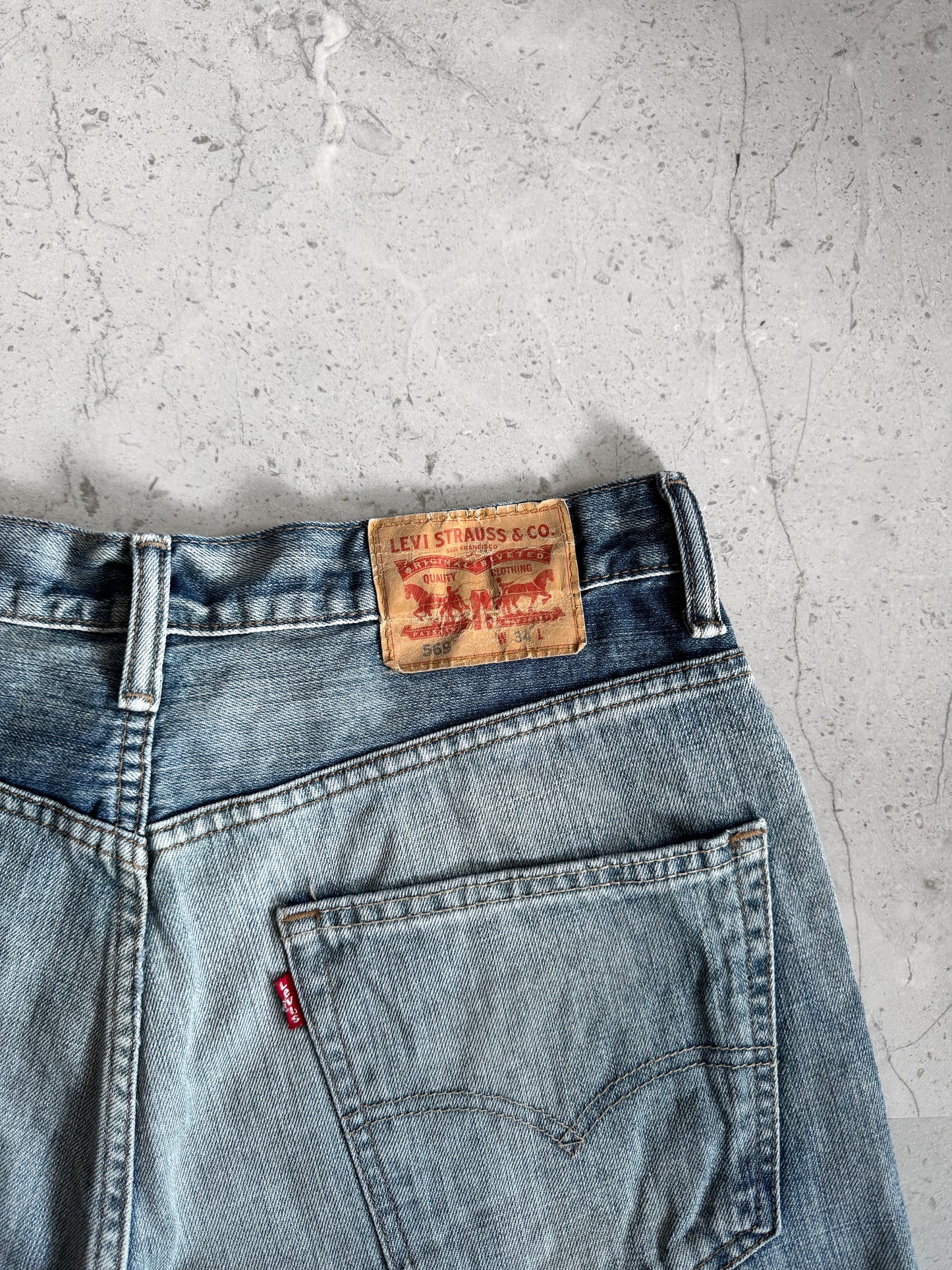 LEVIS FADED DENIM JORTS - 34