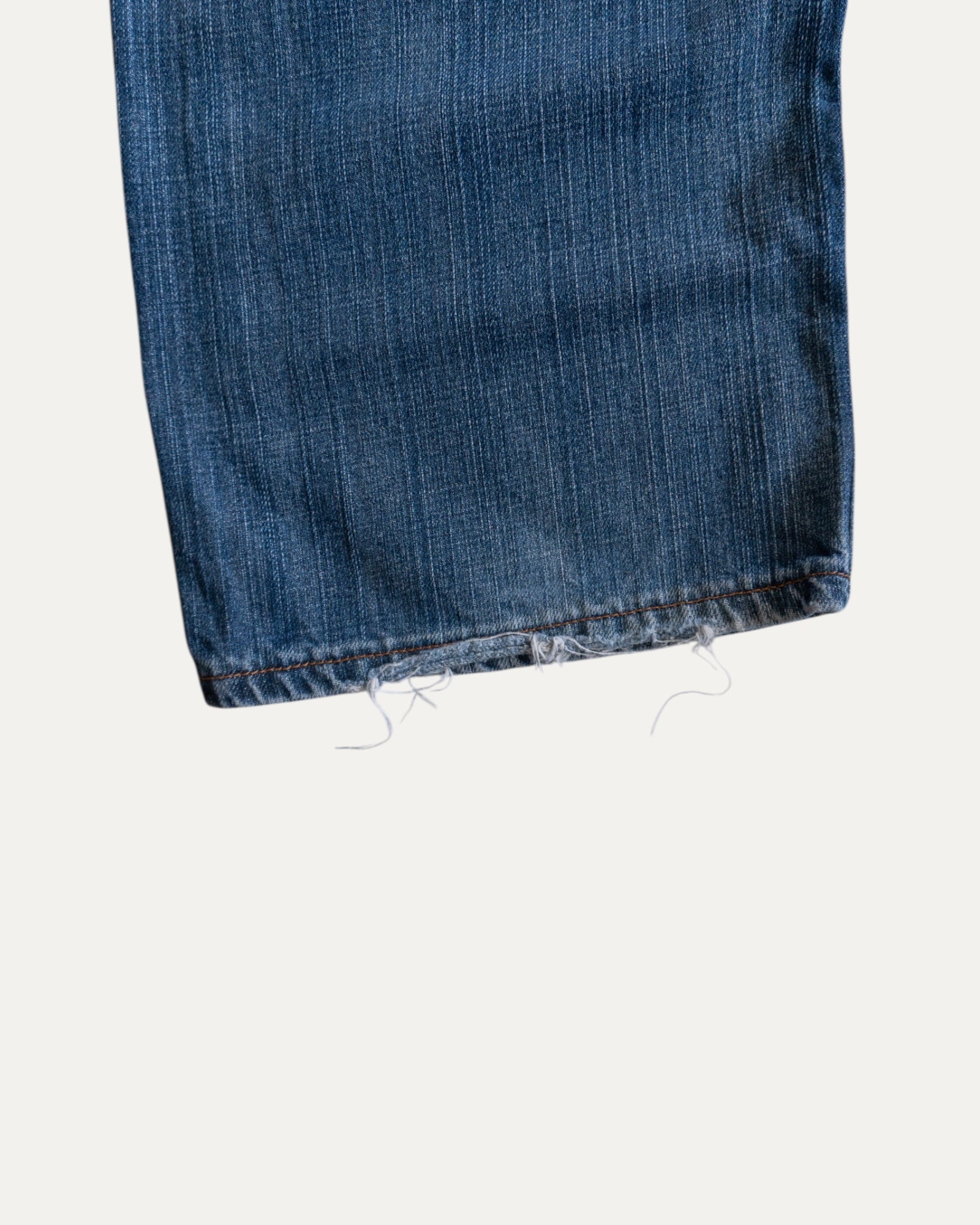 VINTAGE LEVI’S 569 DENIM COWBOY BAGGY PANTS - 32x30