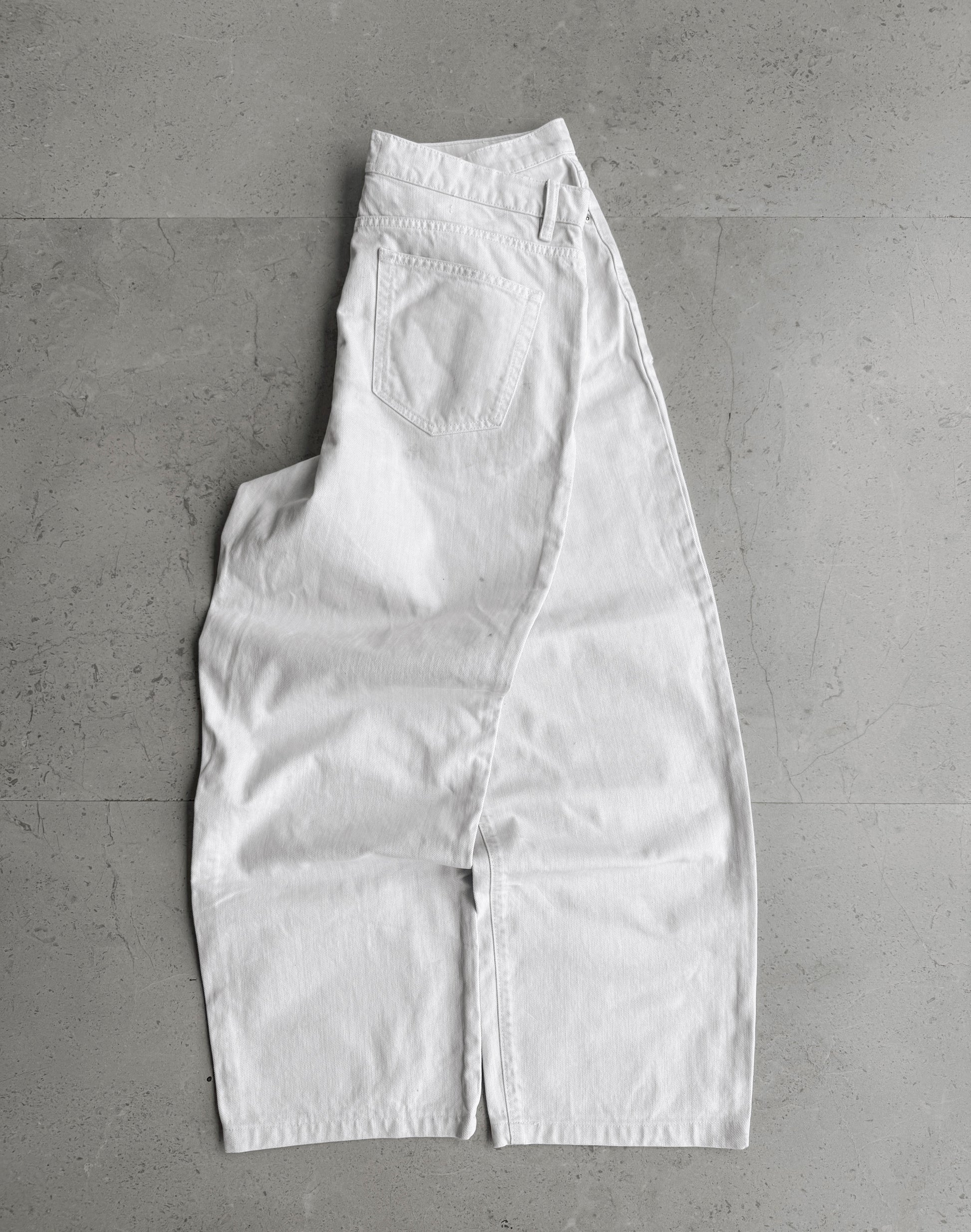 STUSSY WHITE BAGGY PANTS - 34x32