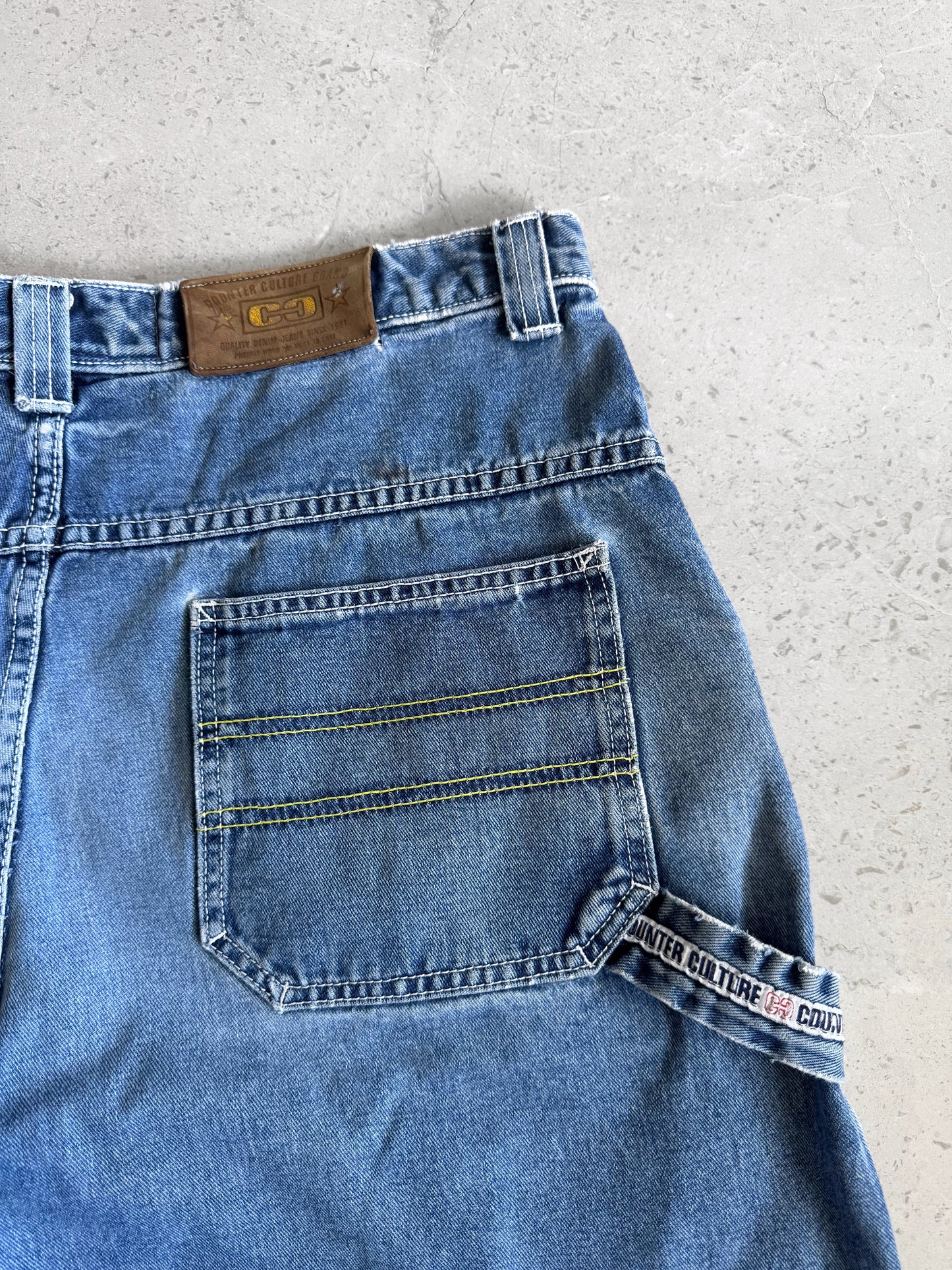 2000’S VINTAGE Y2K COUNTER CULTURE CARPENTER JORTS - 34