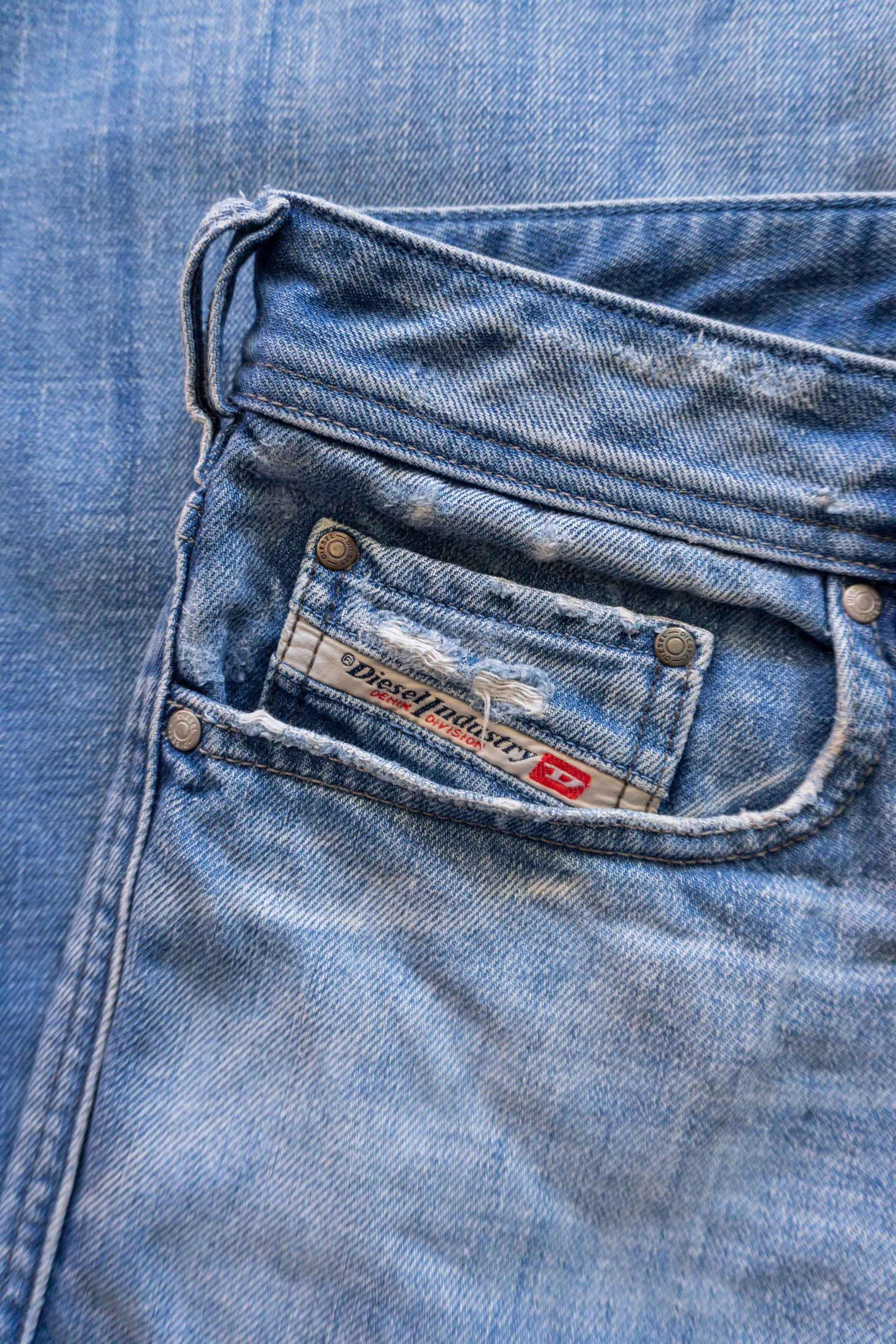 VINTAGE DIESEL DENIM FLARED JEANS - 33x32