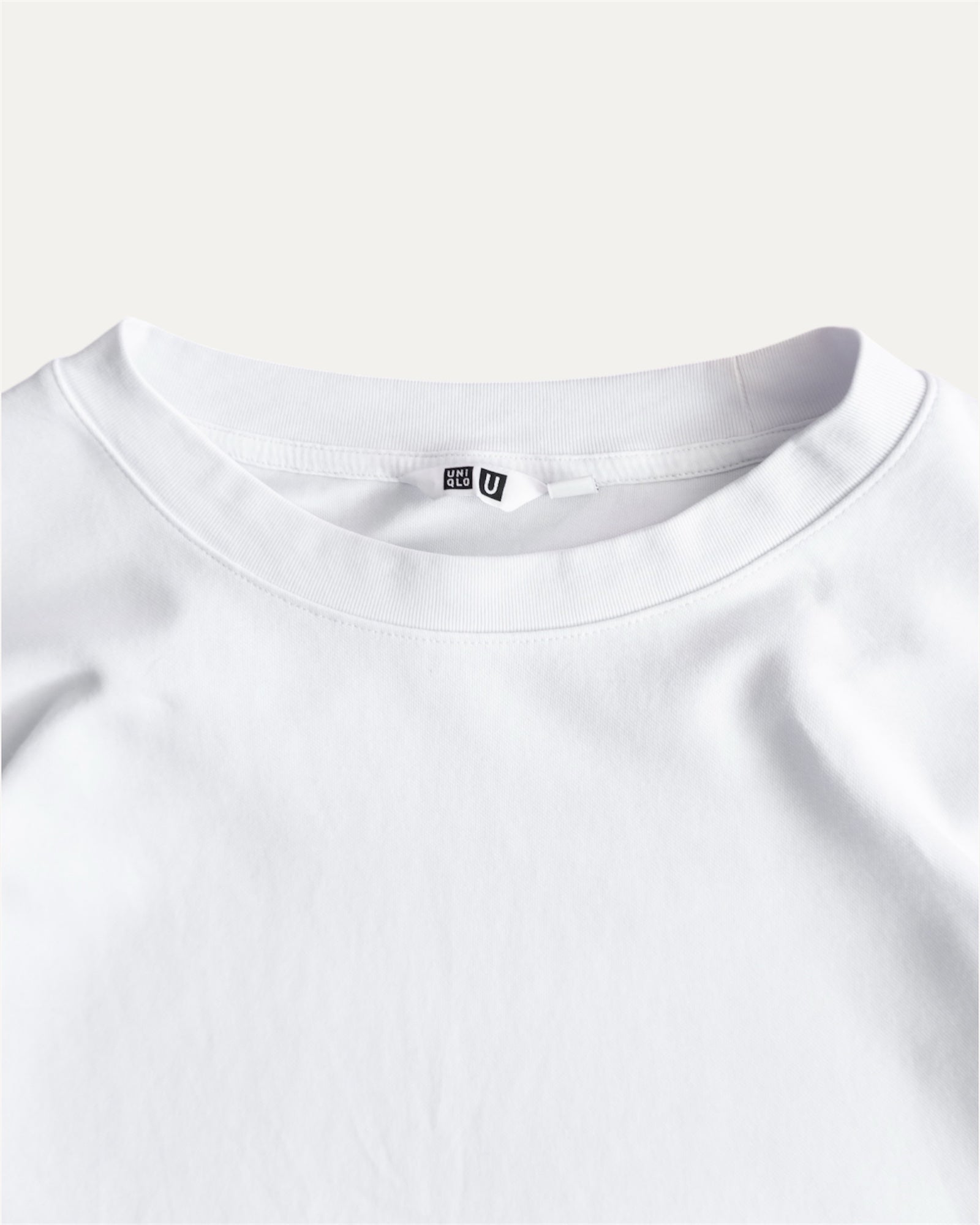(L) UNIQLO BLANK TEE