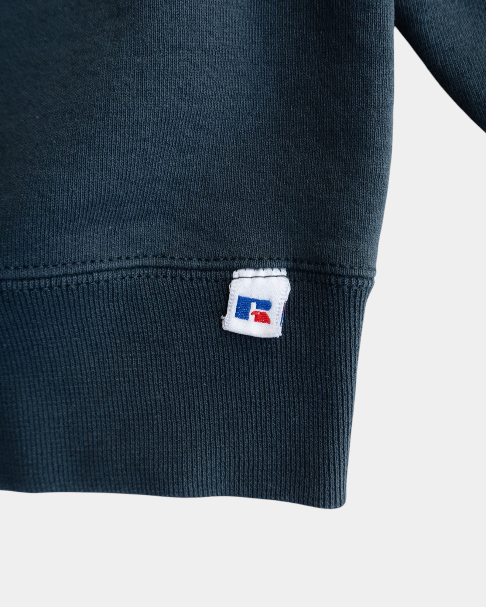 (L) 90’S VINTAGE RUSSELL MADE IN USA DARK SPRUCE CREWNECK