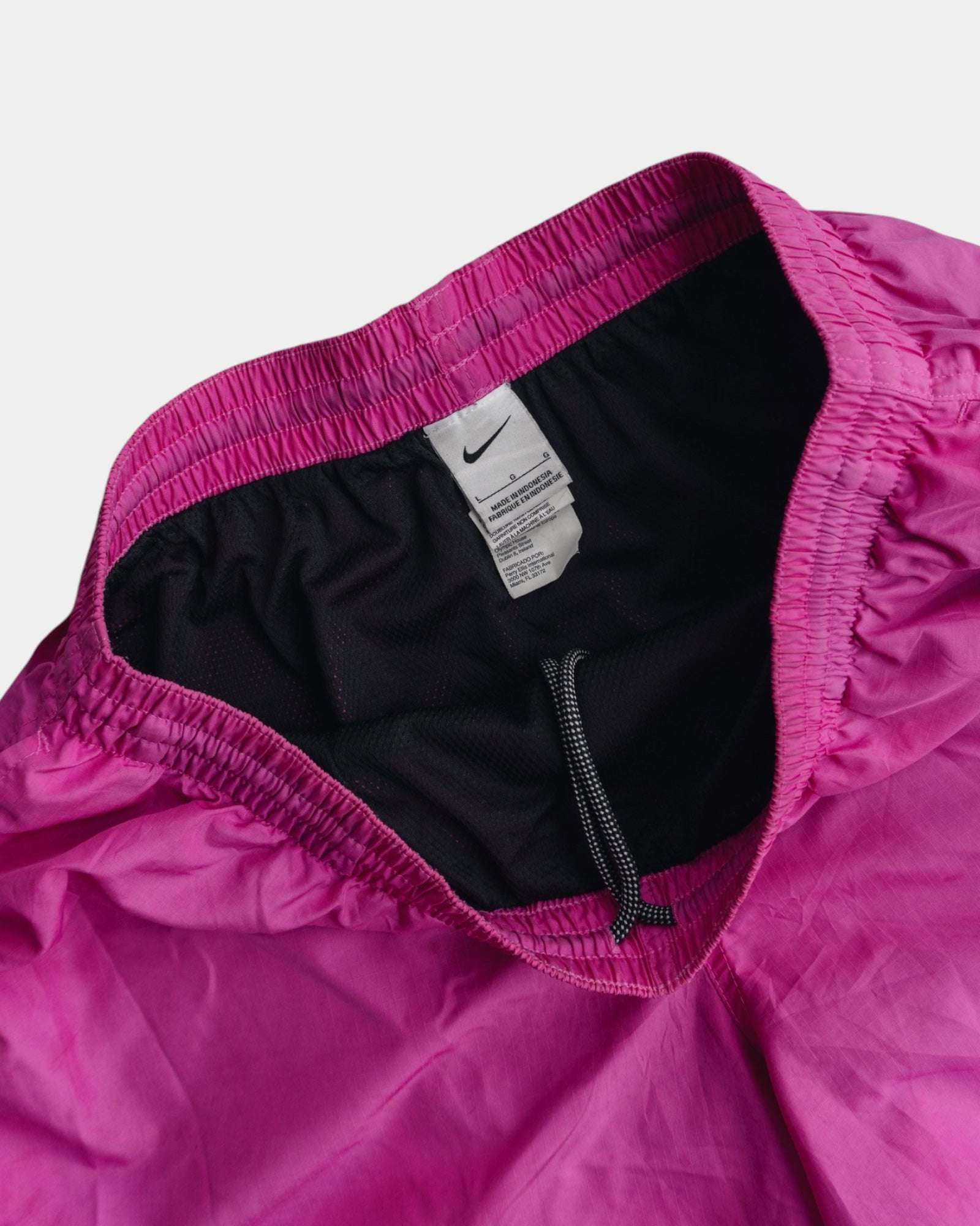 (L) NIKE SHORT