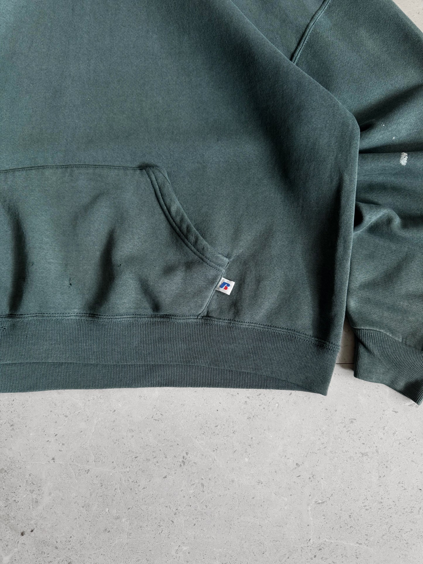 (BOXY L) 2000’S VINTAGE RUSSELL GREEN AMAZING FADED HOODIE