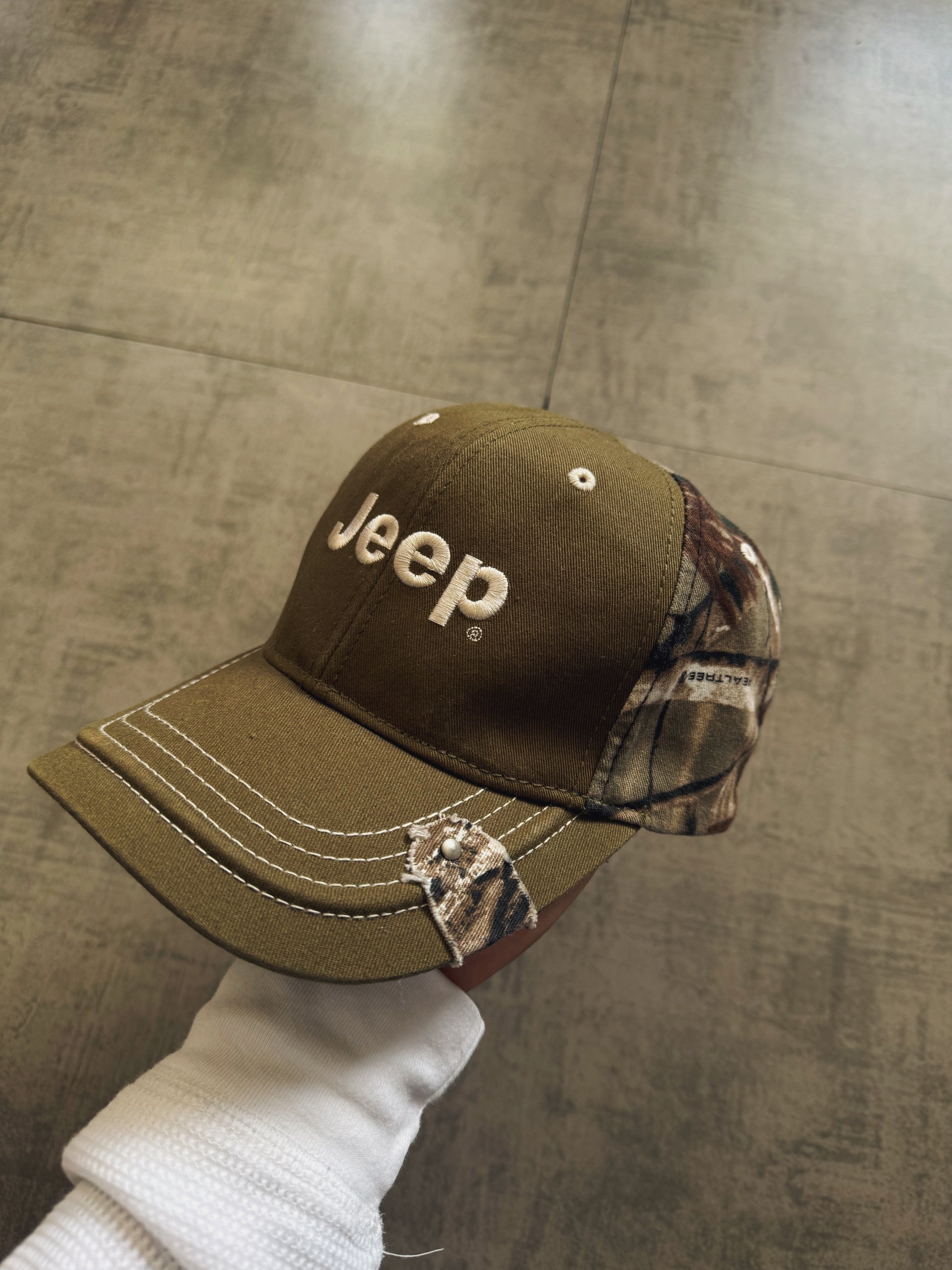 VINTAGE JEEP X REALTREE HAT