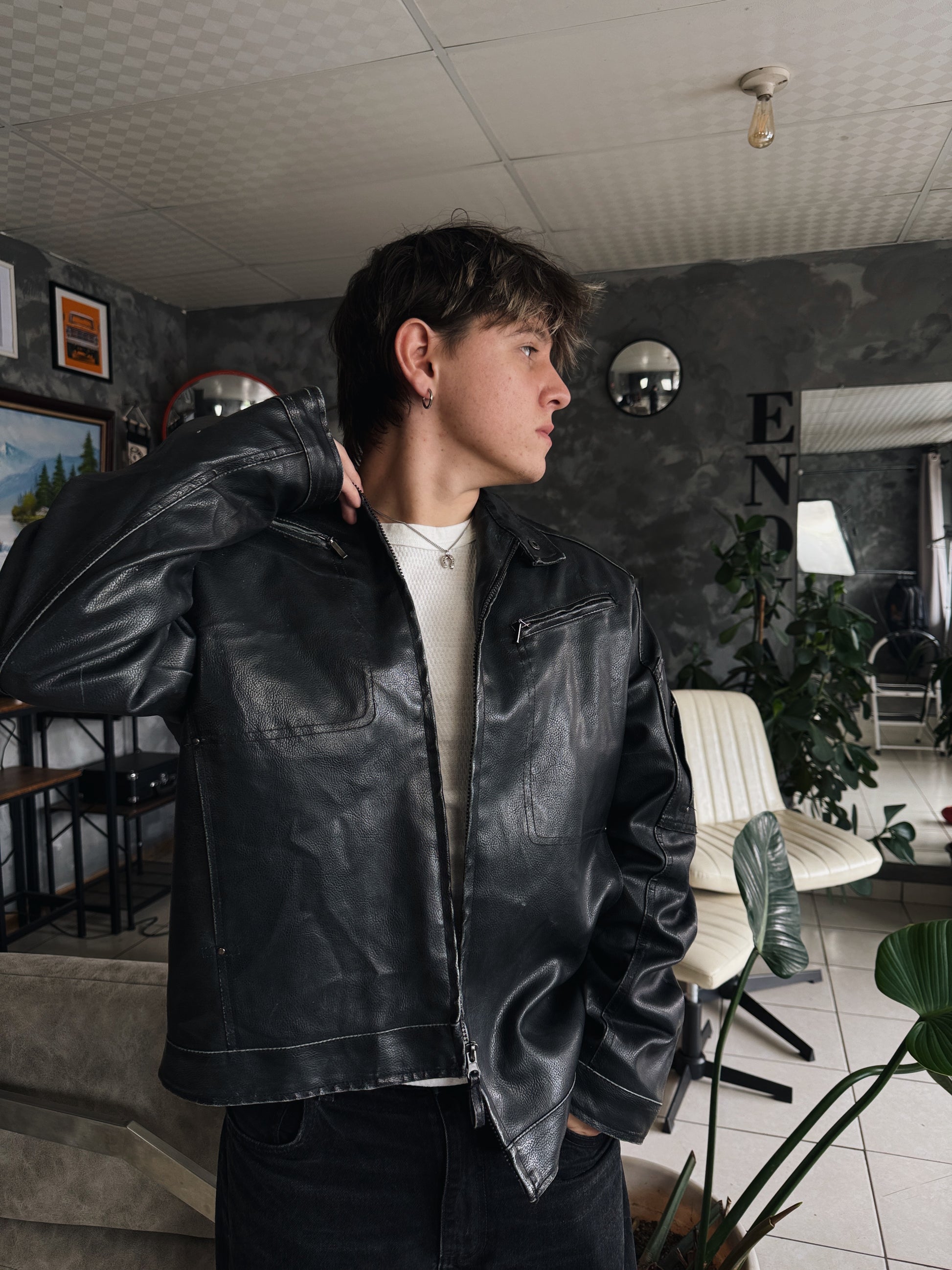 (L/XL) VINTAGE POLO LEATHER JACKET