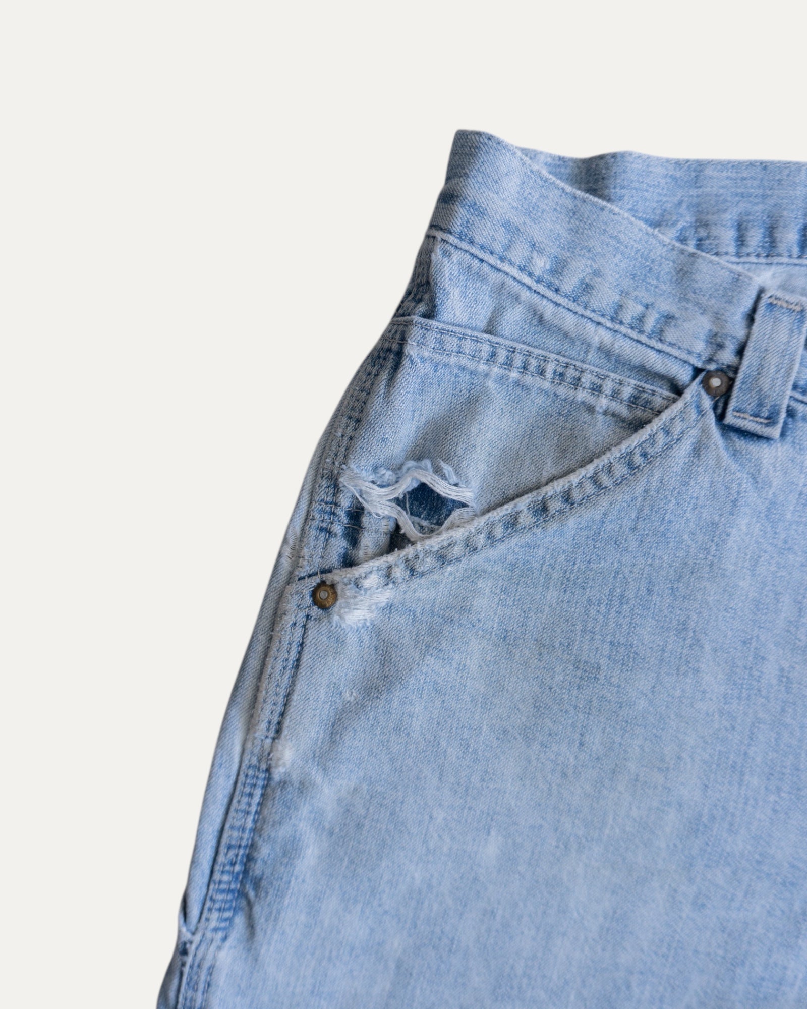 VINTAGE LEE CARPENTER DENIM SHORT - 33