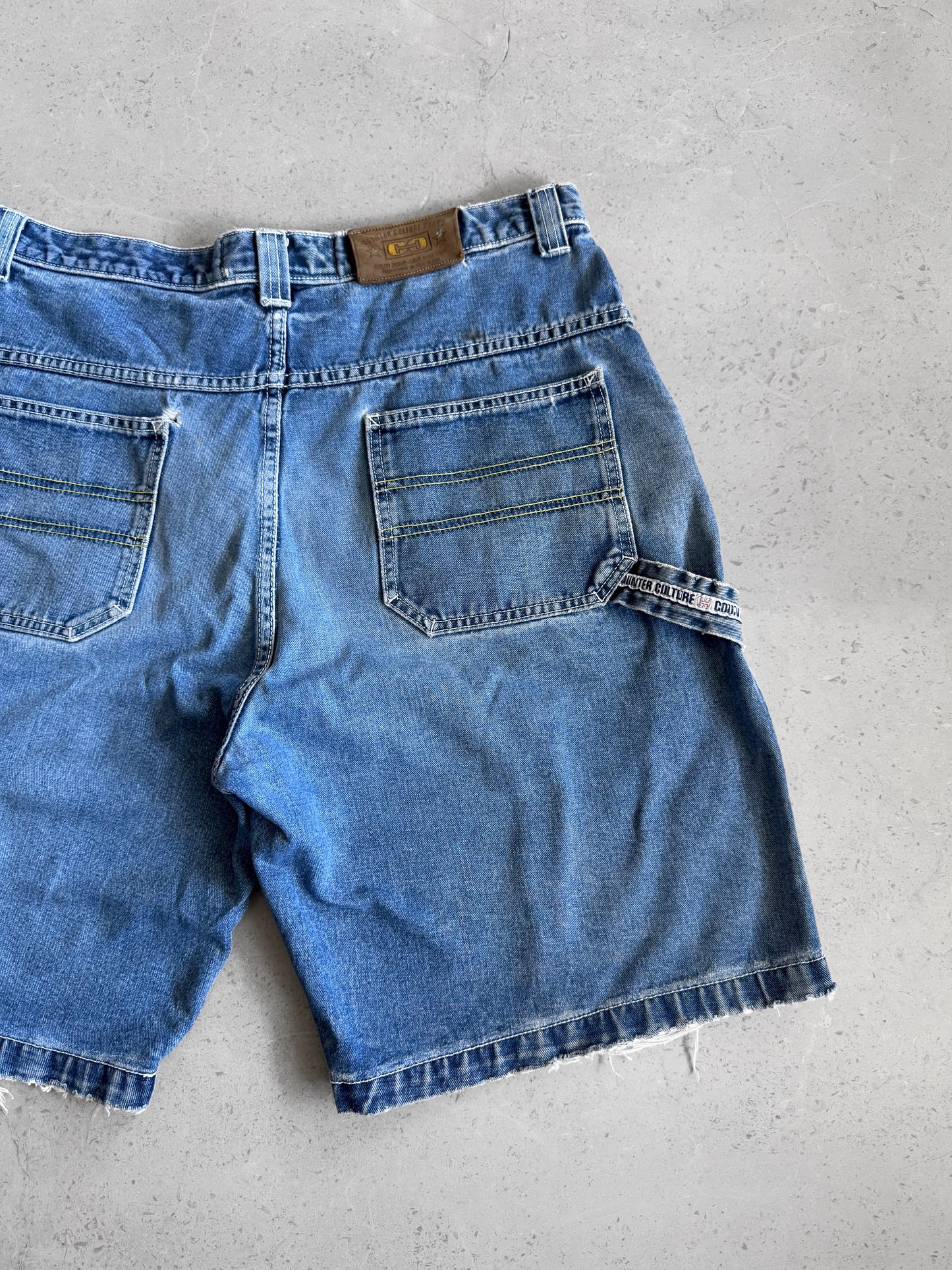 2000’S VINTAGE Y2K COUNTER CULTURE CARPENTER JORTS - 34