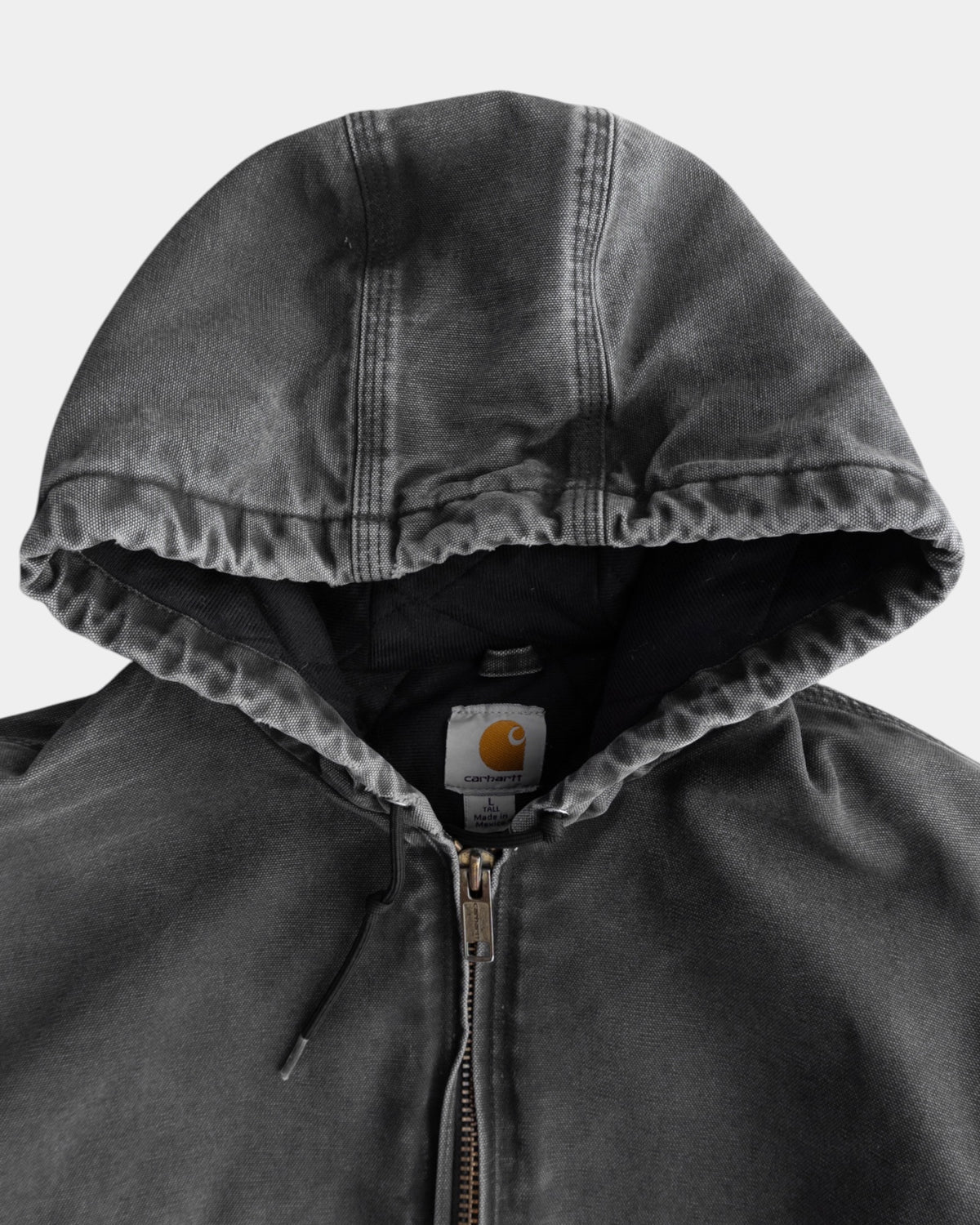 (L) VINTAGE CARHARTT DISTRESSED AND FADED JACKET