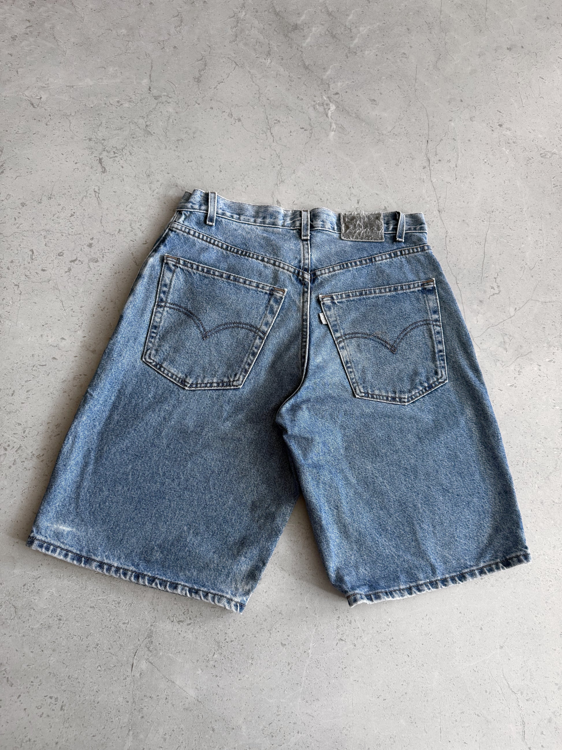 VINTAGE LEVIS TAB SILVER SHORT - 32